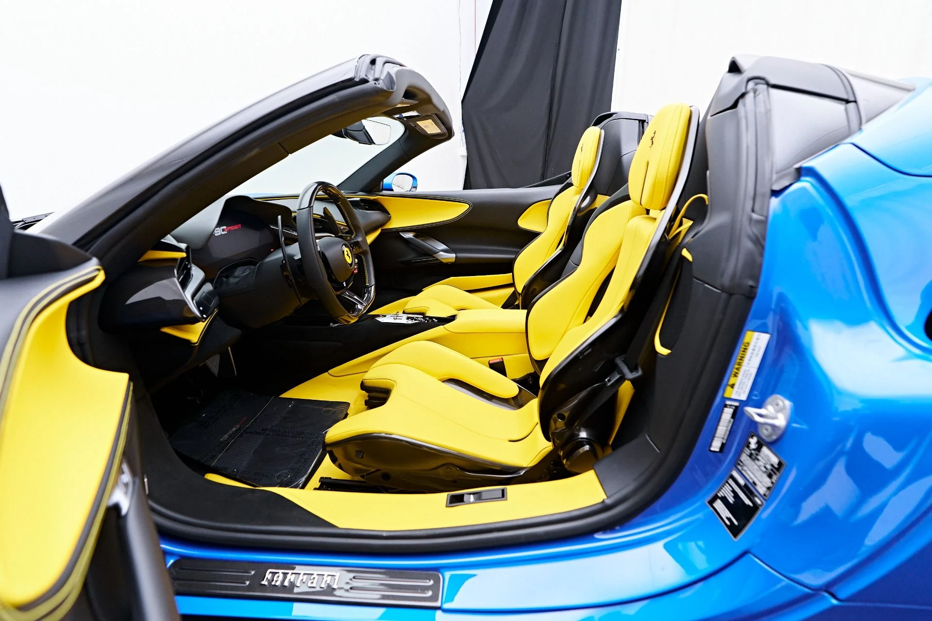 mph047_1917034981_Used_2024_Ferrari_SF_90_Spider_Base_1752630680_f1a0db73c9