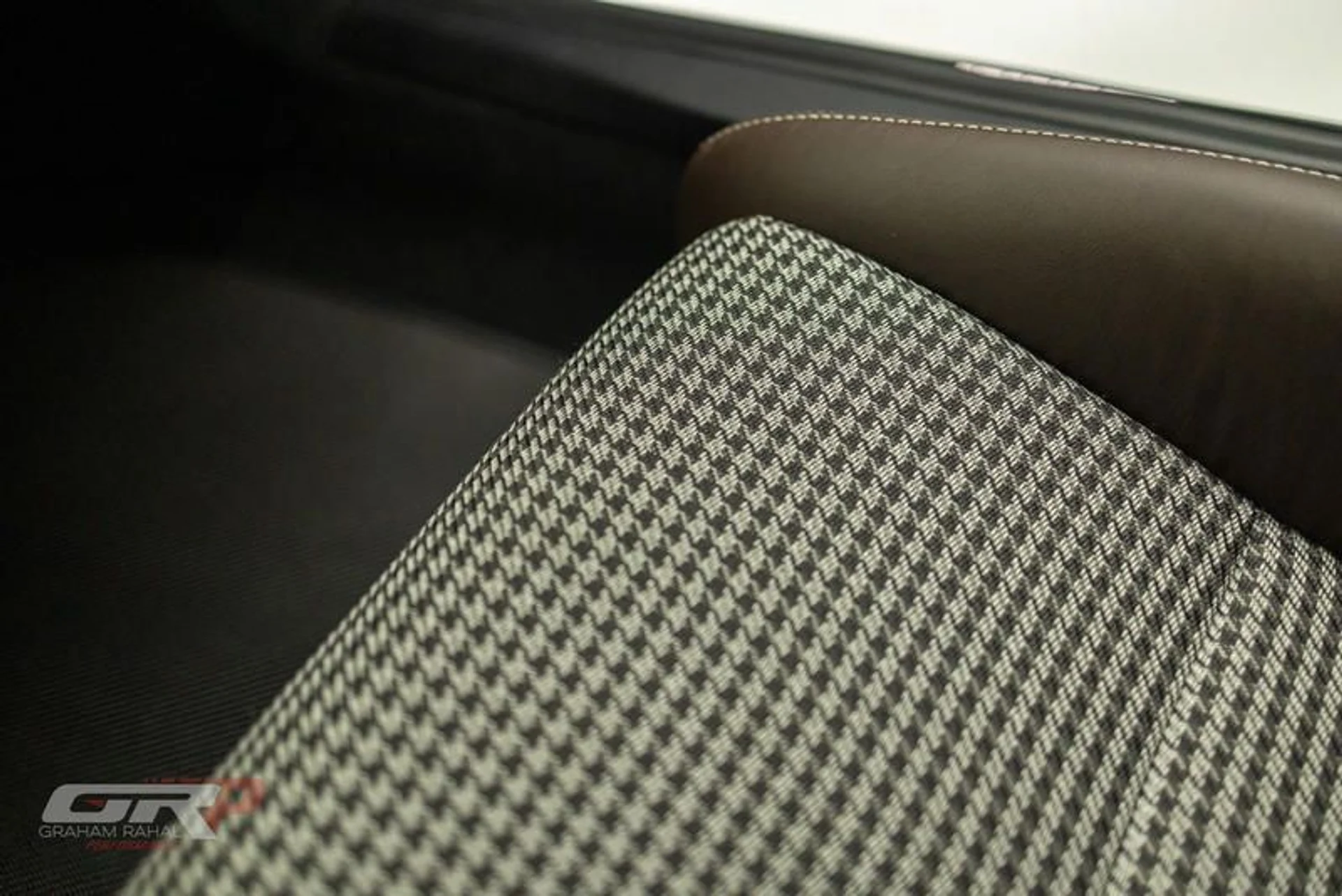 mph047_1926048983_D62_B650_B_6_C48_45_E3_845_A_91_DBF_1_F45980_68bc518663