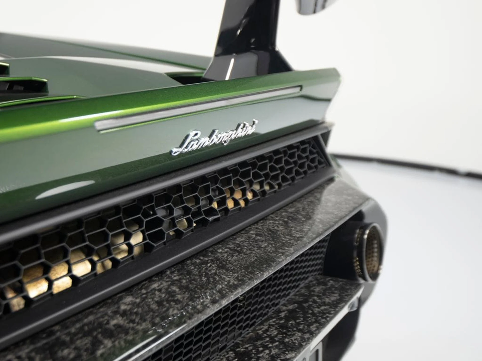 mph047_1939964457_39172168a39c86a71875310ba4046e92x_600640bc76