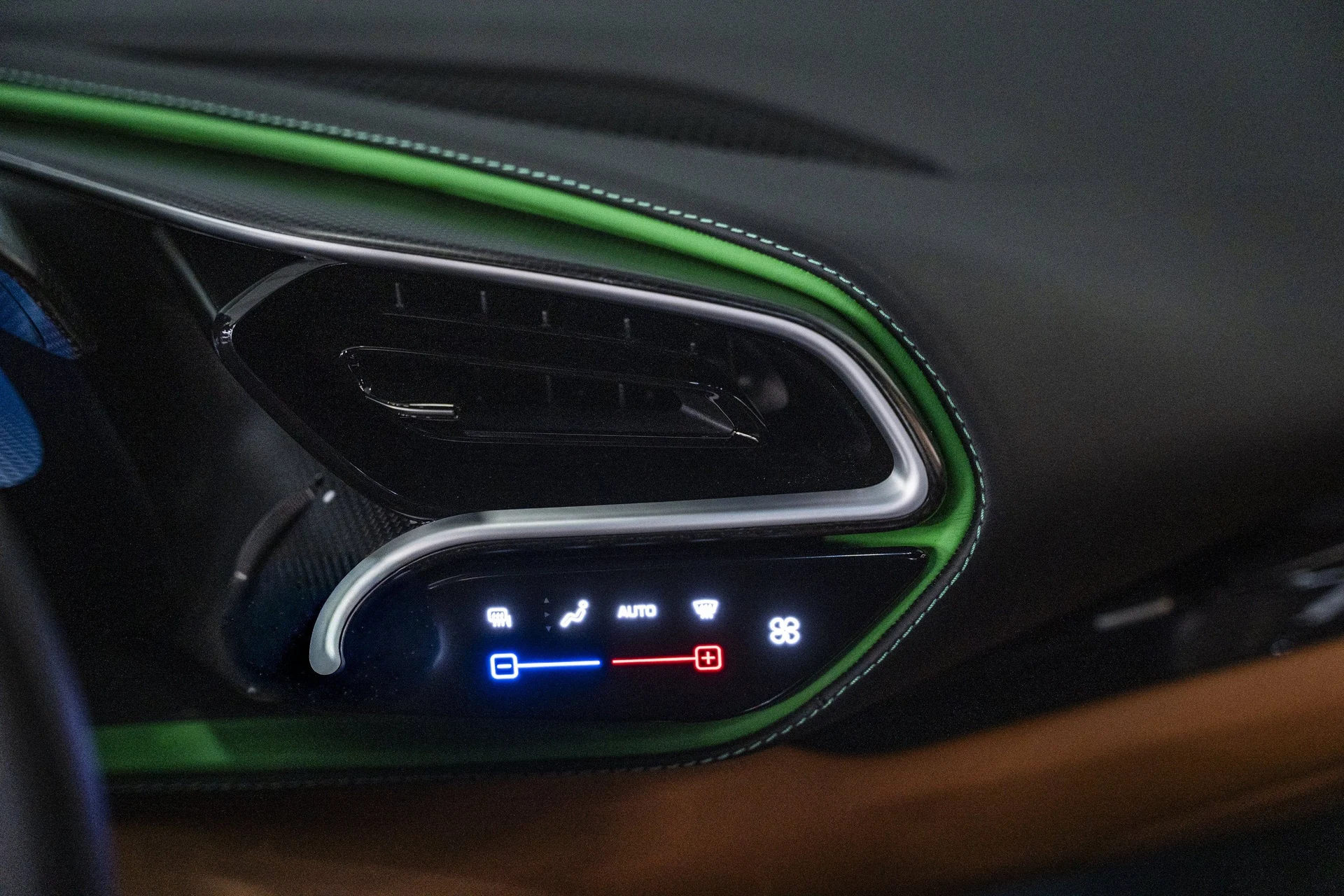 mph047_1952849030_16f3f95d10d145f39ff190034fcbc999_a64bc68b7b