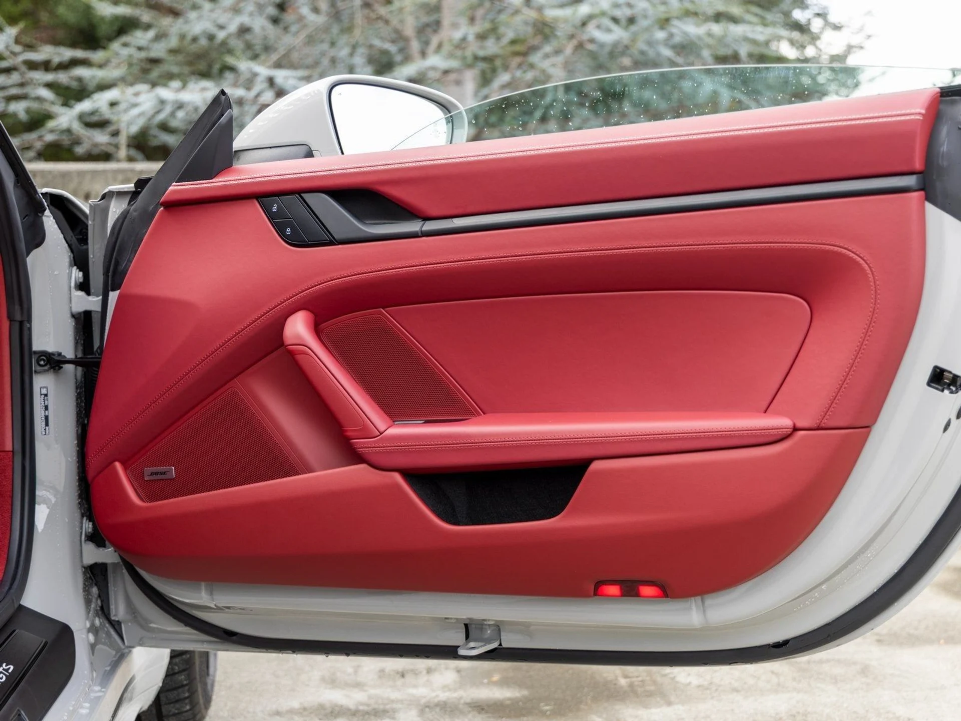 mph047_1983335482_48_77eec42bad