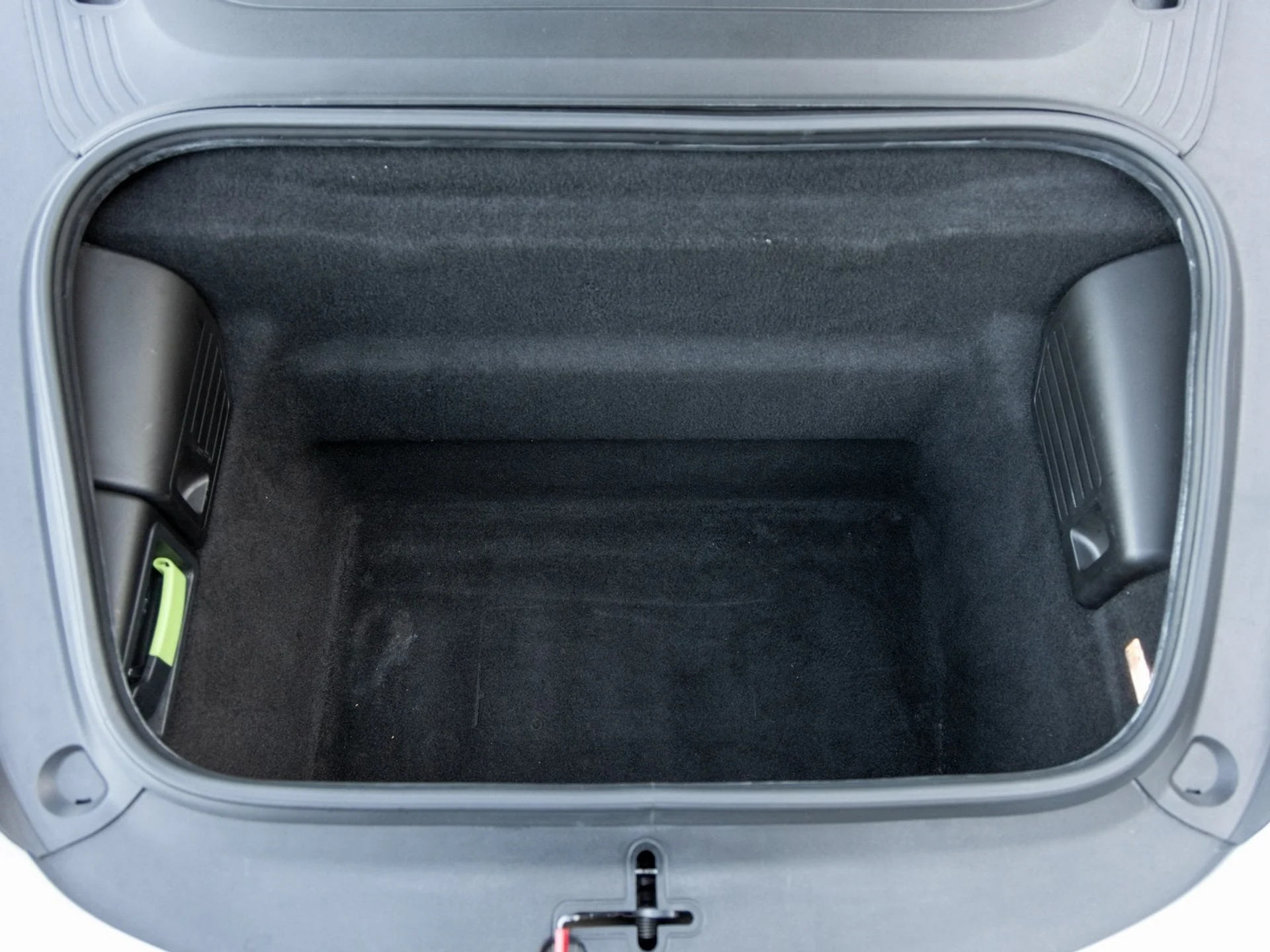 mph047_200252125_48_b39707a282