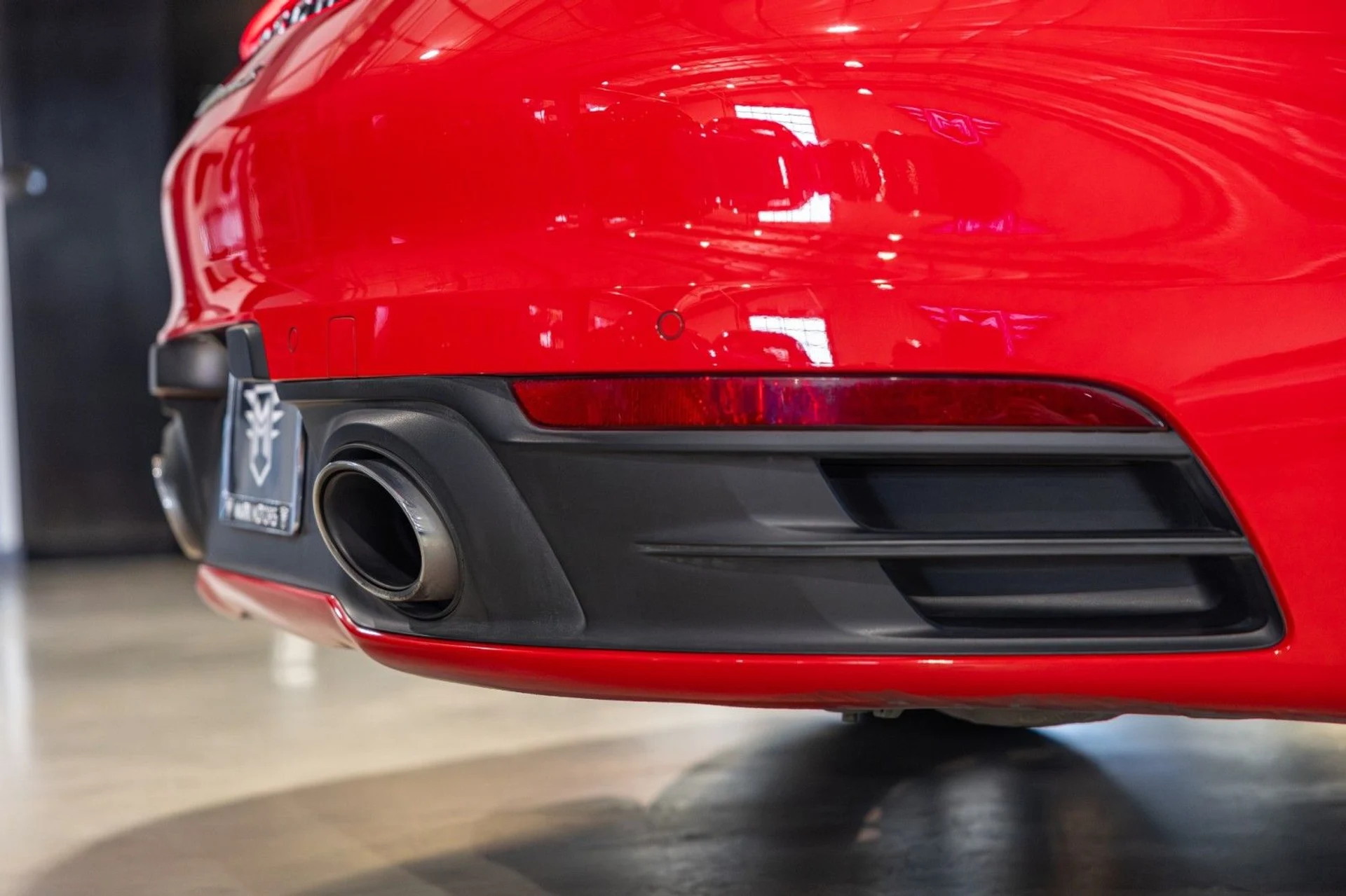 mph047_2036055740_j_A_6727c84f1a