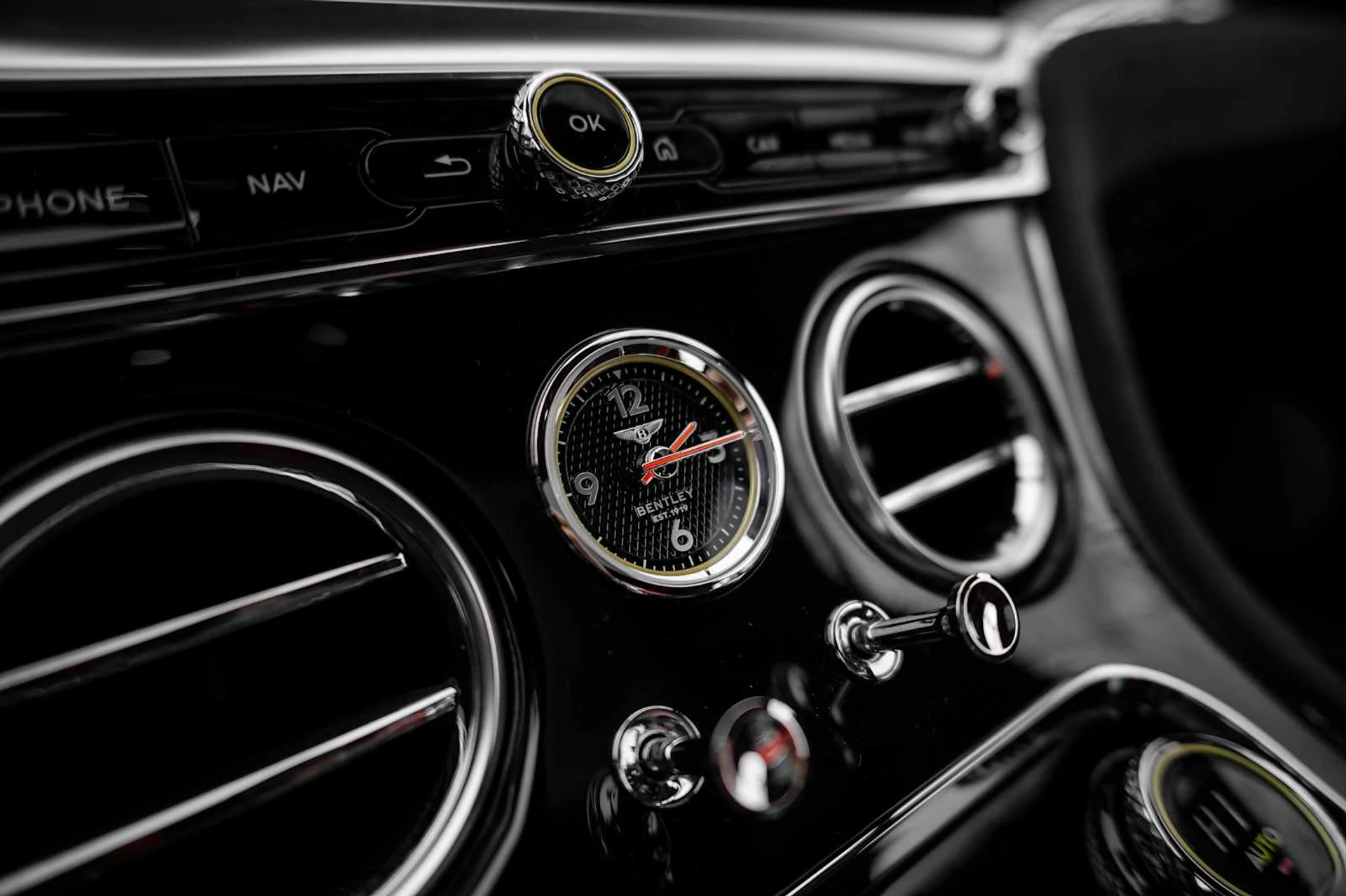 mph047_2040599940_9235c6931da81c22133cbcb925901f3dx_2ea1644173