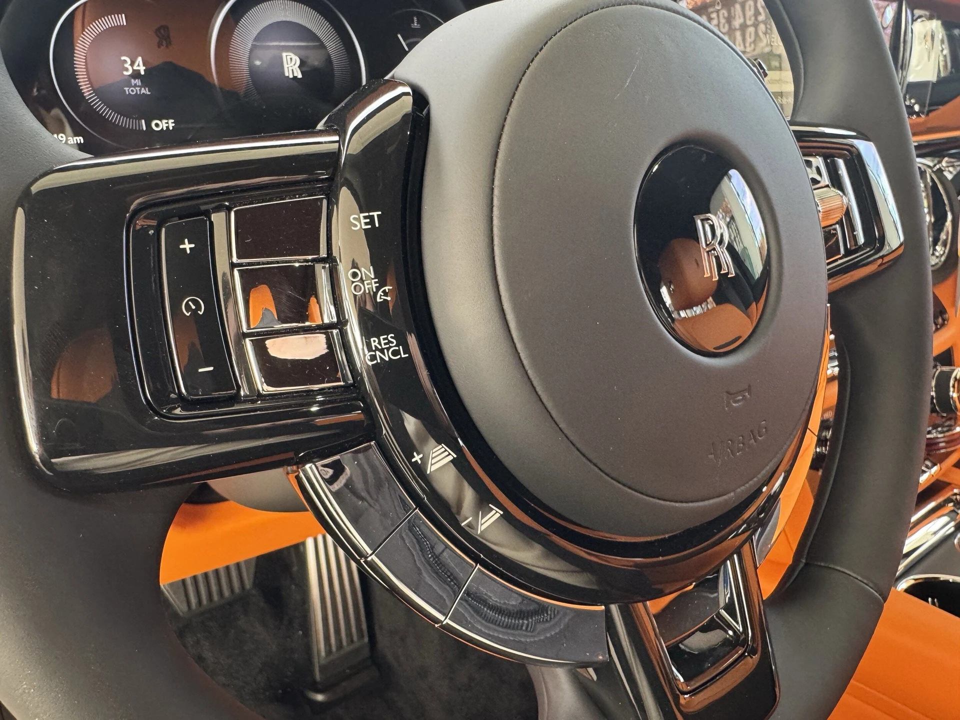 mph047_2046068421_0347e8e630261bacdf9faceeafde578dx_0e164ee21c