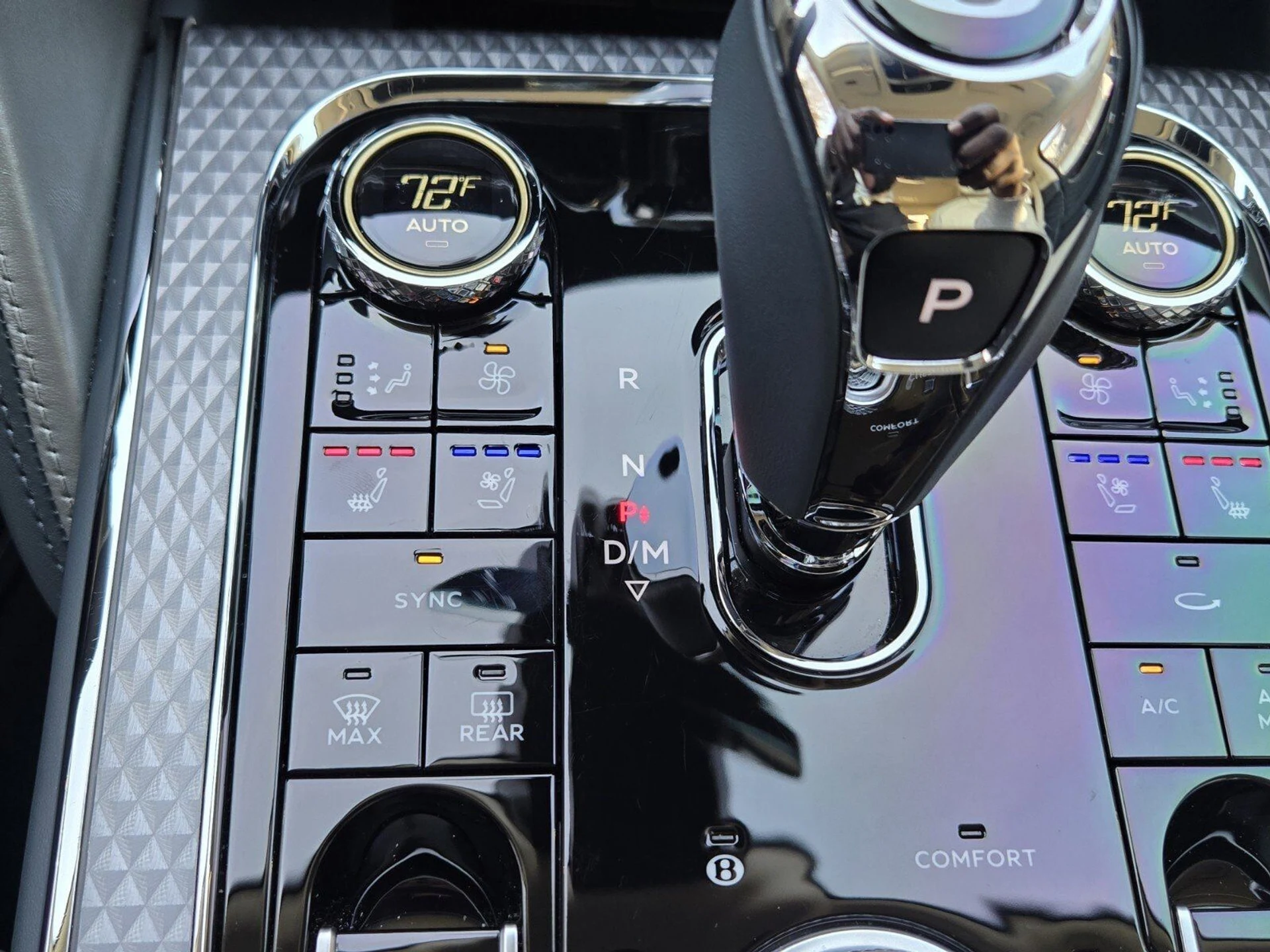 mph047_2046190771_d5af8a8a0a1de35d3df117a0add25103x_96500f79c2