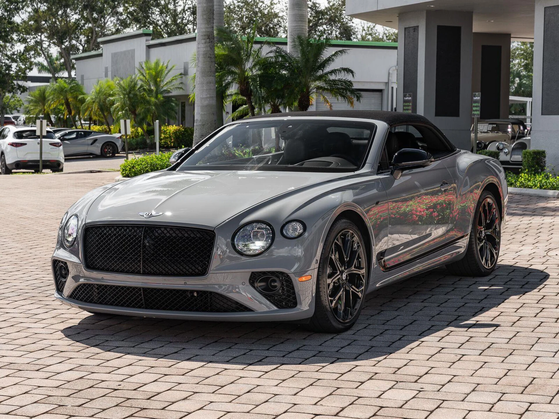 mph047_2048155763_Used_2023_Bentley_Continental_GTC_S_V8_1793214143_79667759a8