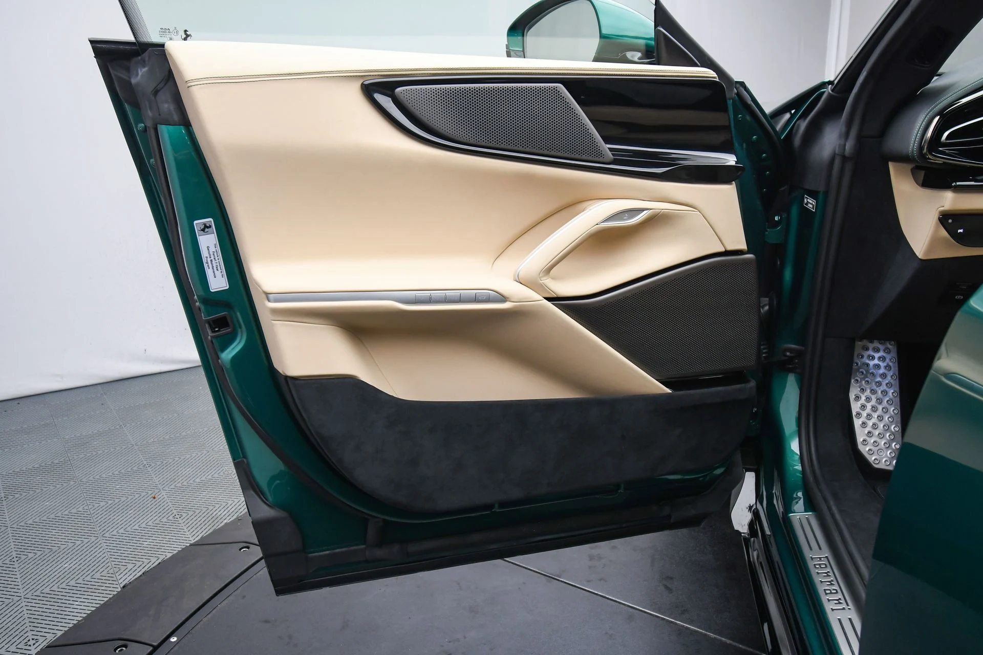 mph047_2064605081_7c0beaa7185e4844b2206668da702baf_d0b7133288