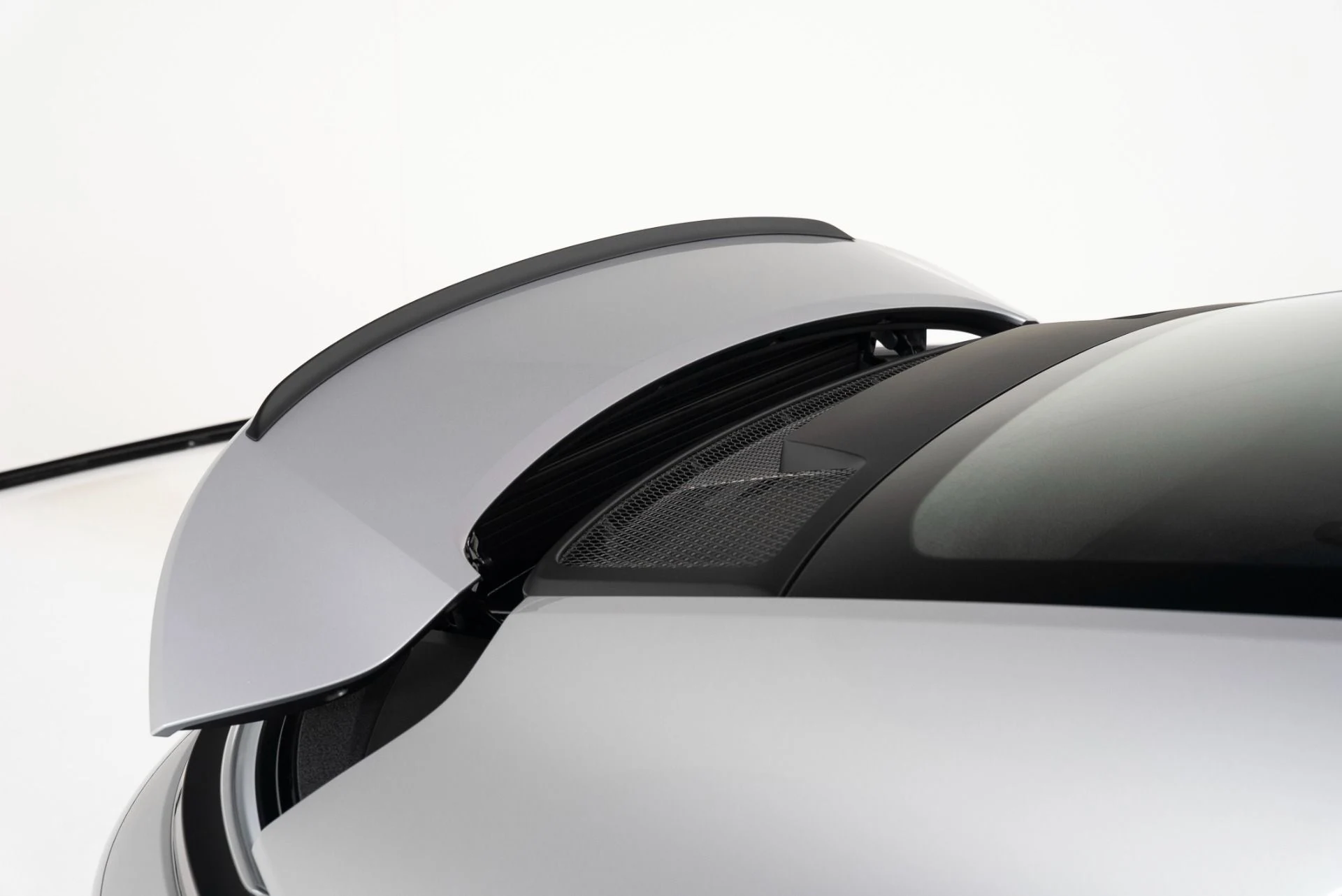 mph047_2112116232_Used_2025_Porsche_911_GT_3_Touring_1758929821_dab5fa66ba