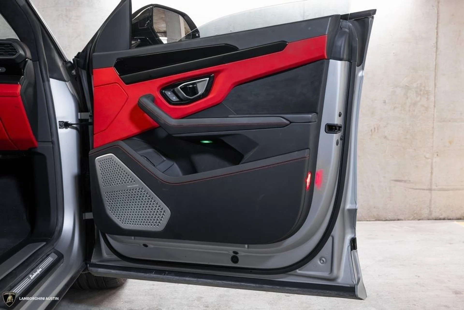 mph047_2114068915_816f0e411449c1108ad46138bac99d39x_e291f20e7e