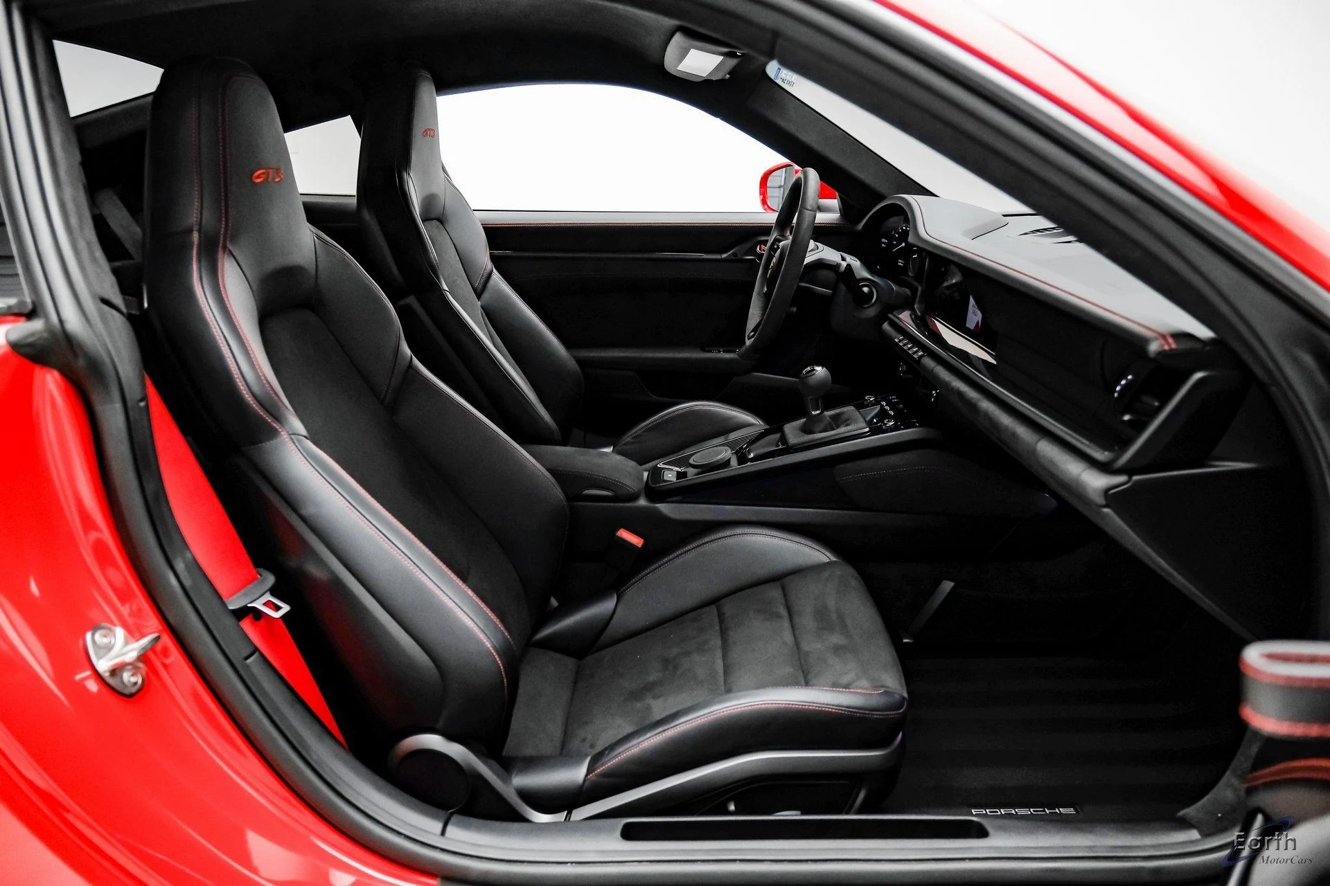 mph047_2119673576_b4322dd56931476996187cd9be795bf2x_d0ee4db07f