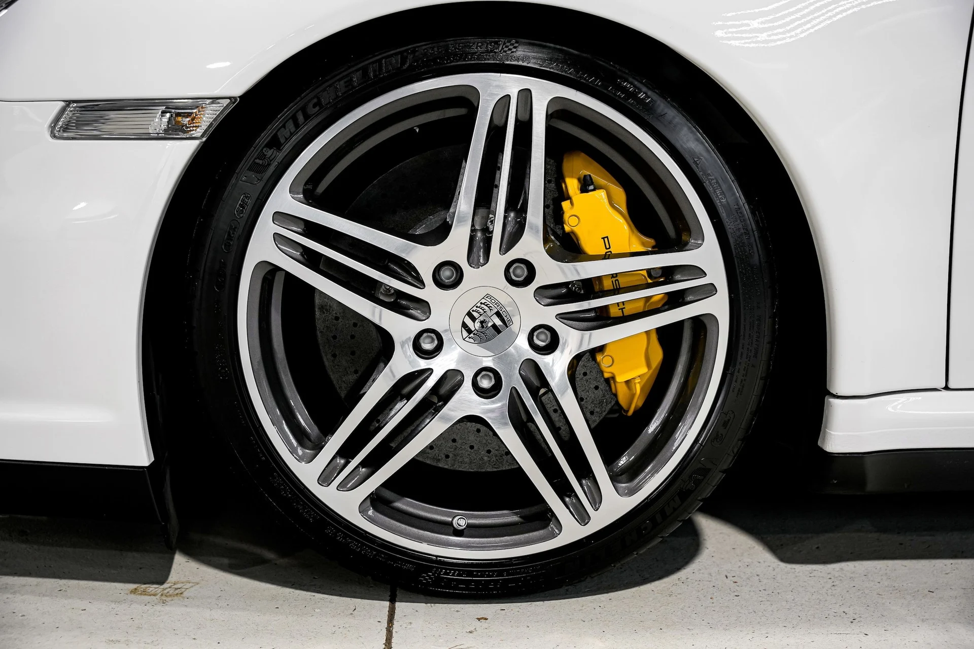 mph047_2137953592_4af3e26af0dcc5ce71b9c5193977f80cx_5e9462d300