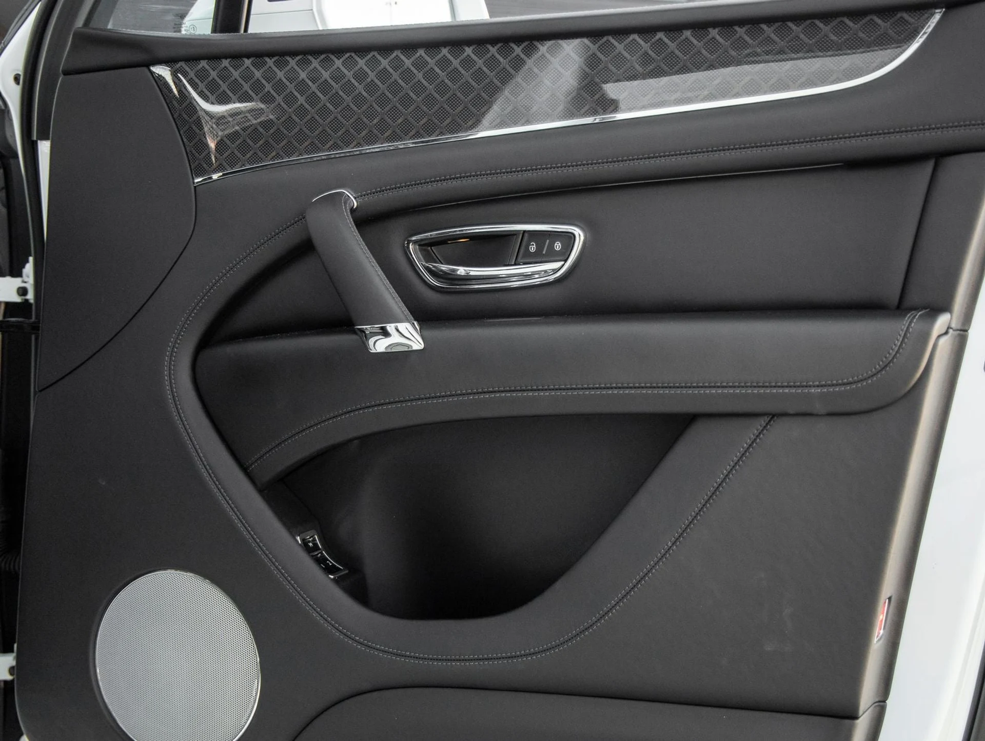 mph047_2140987747_48_27a10ce162