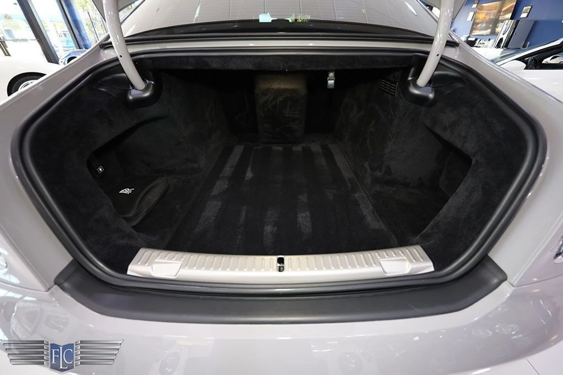 mph047_2146567931_used_2021_rolls_royce_ghost_sedan_6305_22950385_48_1024_630ddf99f8