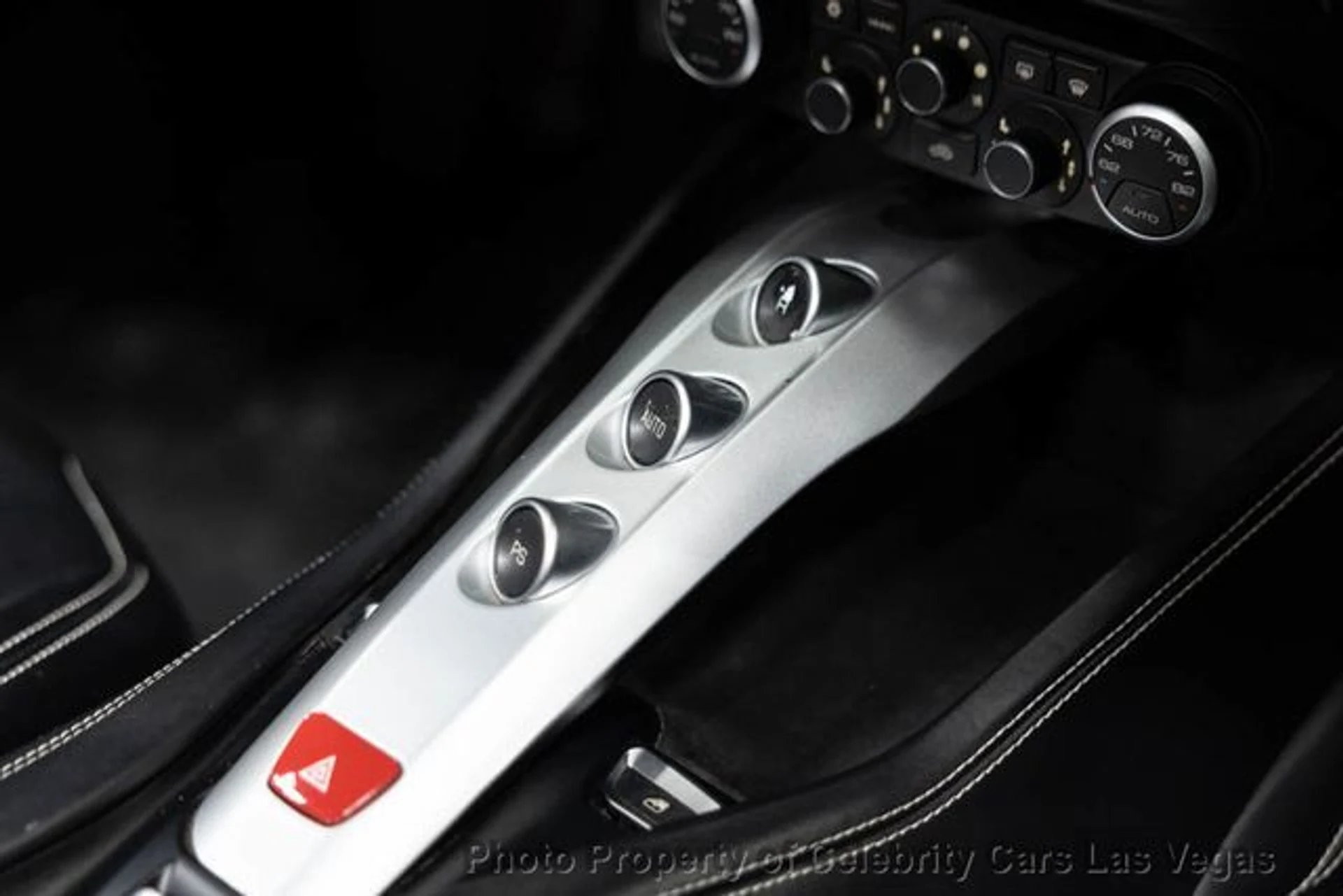 mph047_2162215231_used_2017_ferrari_california_t_convertible_9707_23074635_52_640_8144cca81f