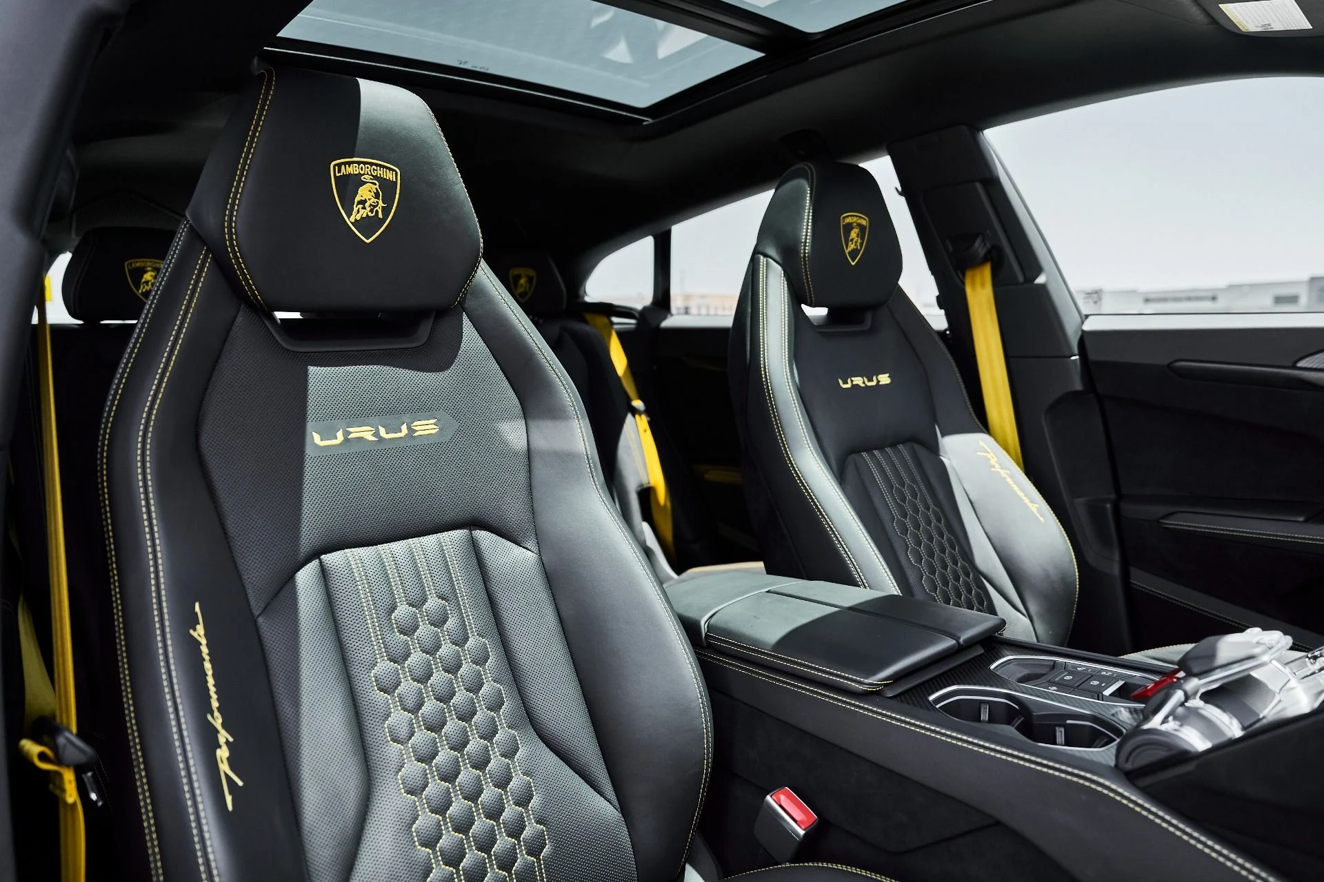 mph047_2162830948_Used_2024_Lamborghini_Urus_Performante_1781228477_3d3de1e322
