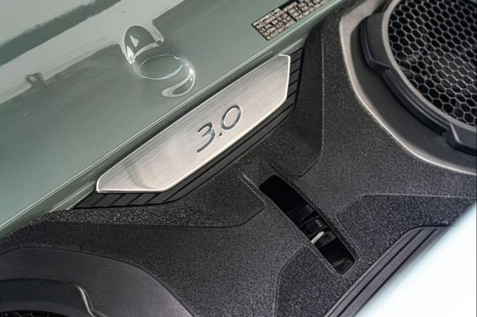 mph047_2175701066_bf_g_K_Gp8y_Gjoc_I7_M_Wf7_Ct7_SUDD_4_77880c4bc4