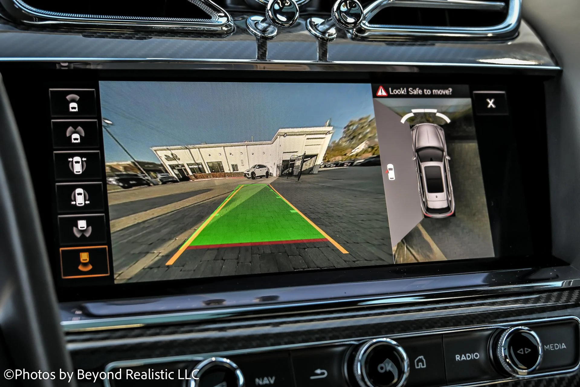 mph047_2176693728_Used_2021_Bentley_Bentayga_V8_First_Edition_1762852470_9185ac098c