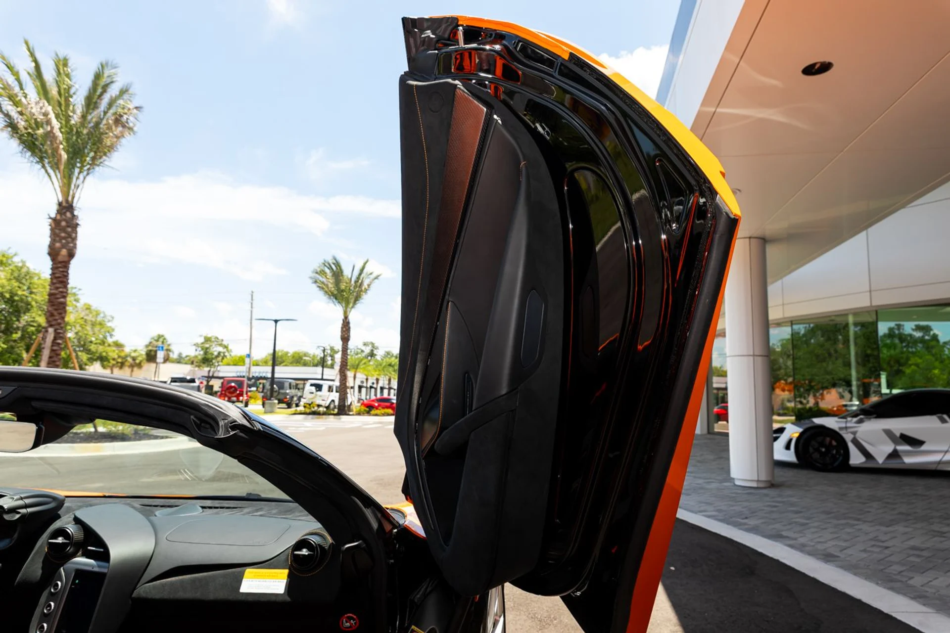 mph047_2178927625_424_p63_l_f92e116566