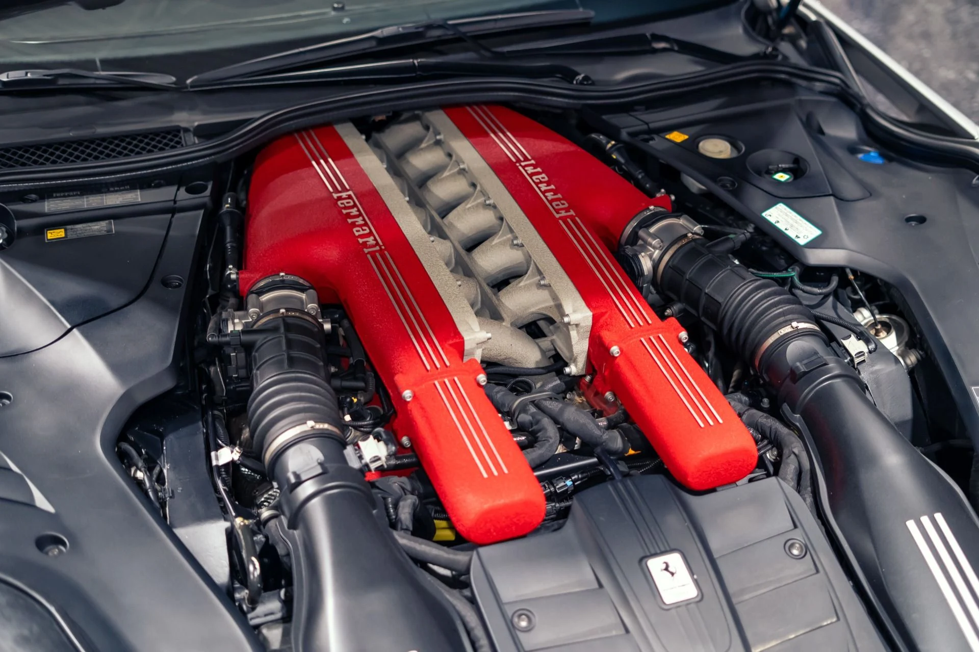 mph047_2181274028_Used_2015_Ferrari_F12_Berlinetta_HUGE_455000_MSRP_Factory_Alluminio_Opaco_1781892062_300e48b200