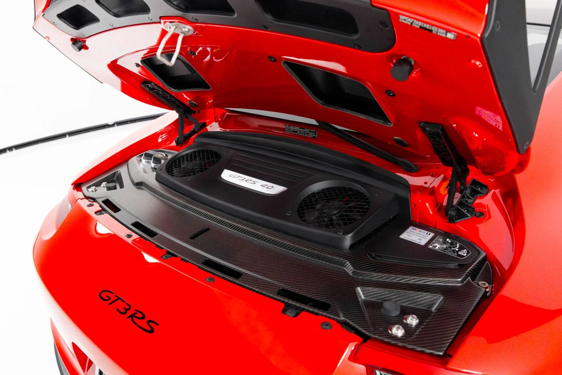 mph047_2212476084_Used_2019_Porsche_911_GT_3_RS_1762190432_8b177a84ff