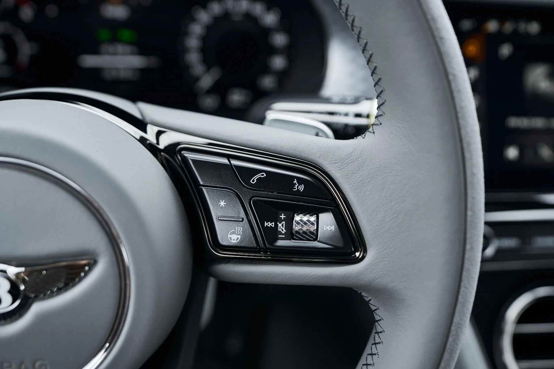 mph047_2214147522_Used_2025_Bentley_Continental_GT_Speed_1763168657_82e9475ed2