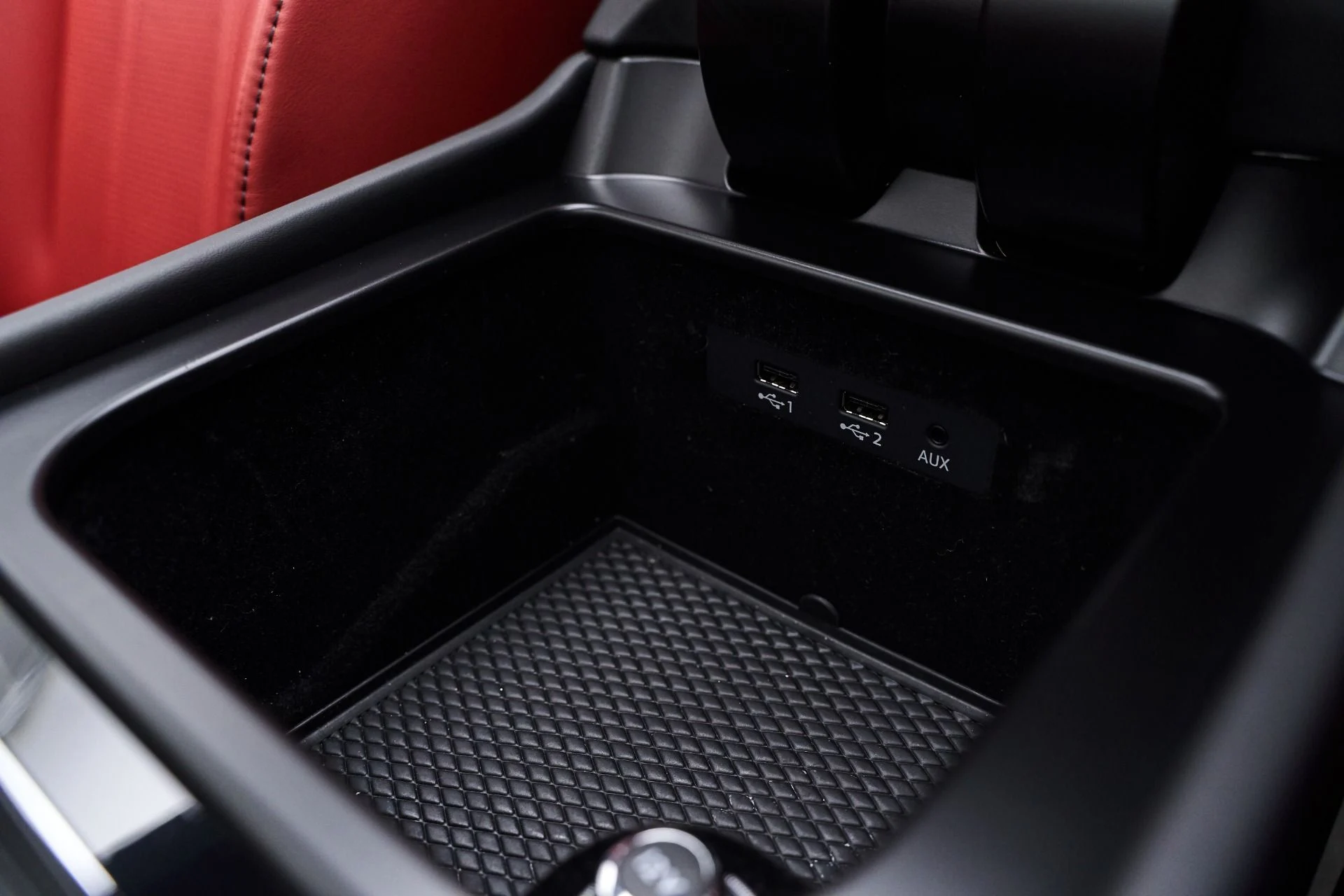 mph047_2229089050_Used_2017_Bentley_Bentayga_W12_1648839986_d27ddf40e5