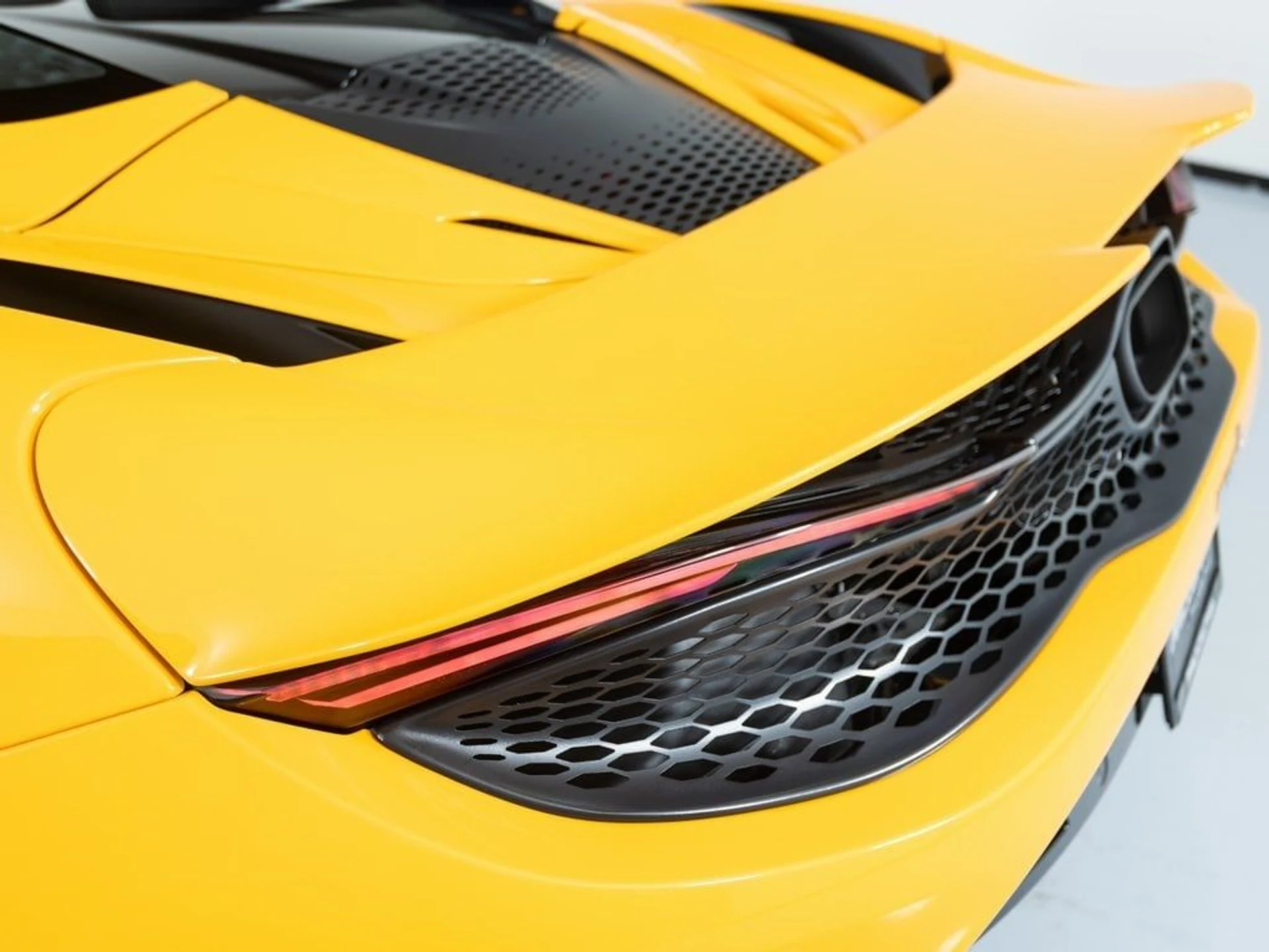 mph047_2239933426_adf8301c809bc2e8fecedfccbede4092x_9193b77f03