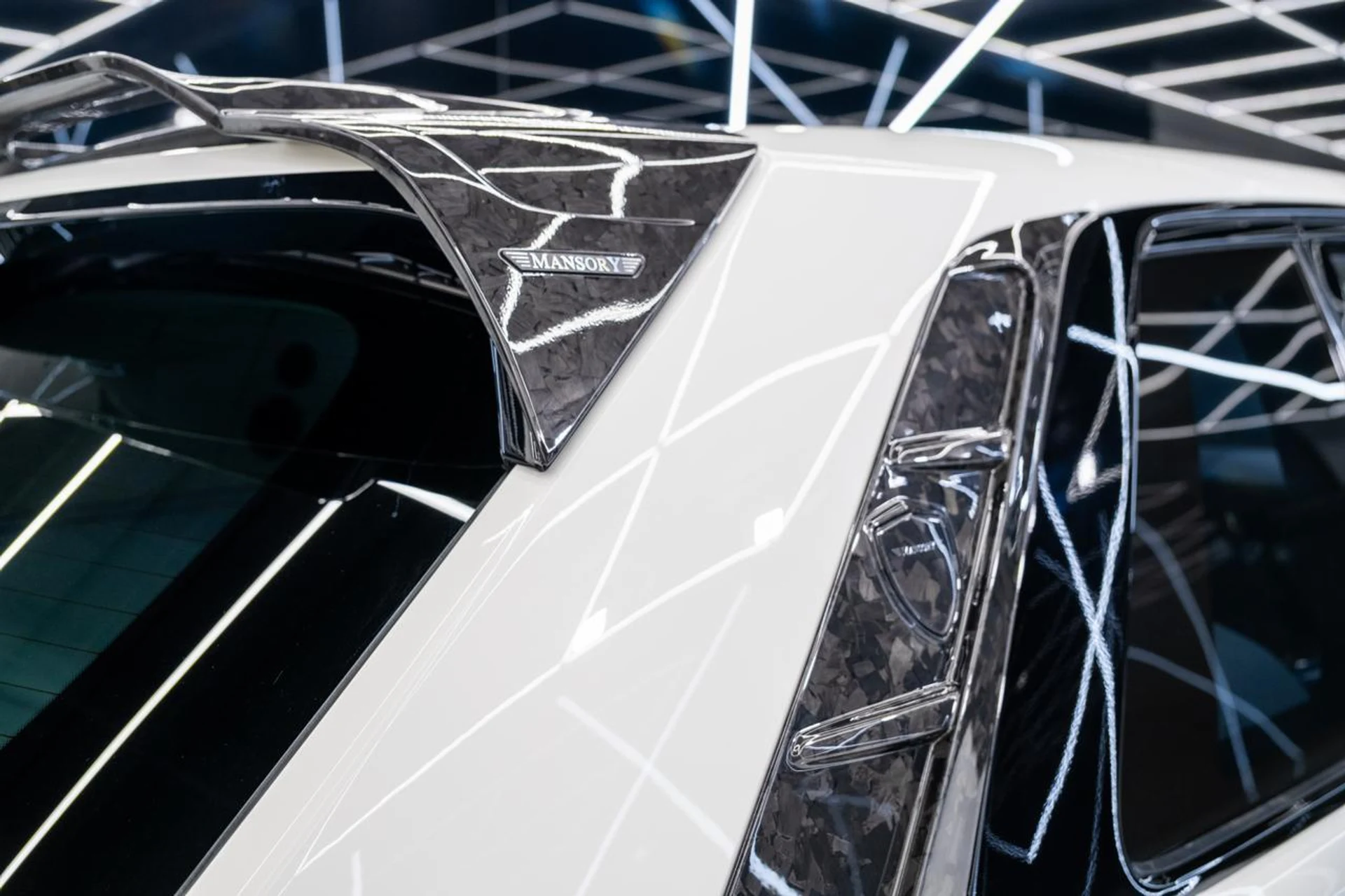 mph047_2246580440_330b90f87525b4dd160a189d1fc2c1b4_d6040dd499