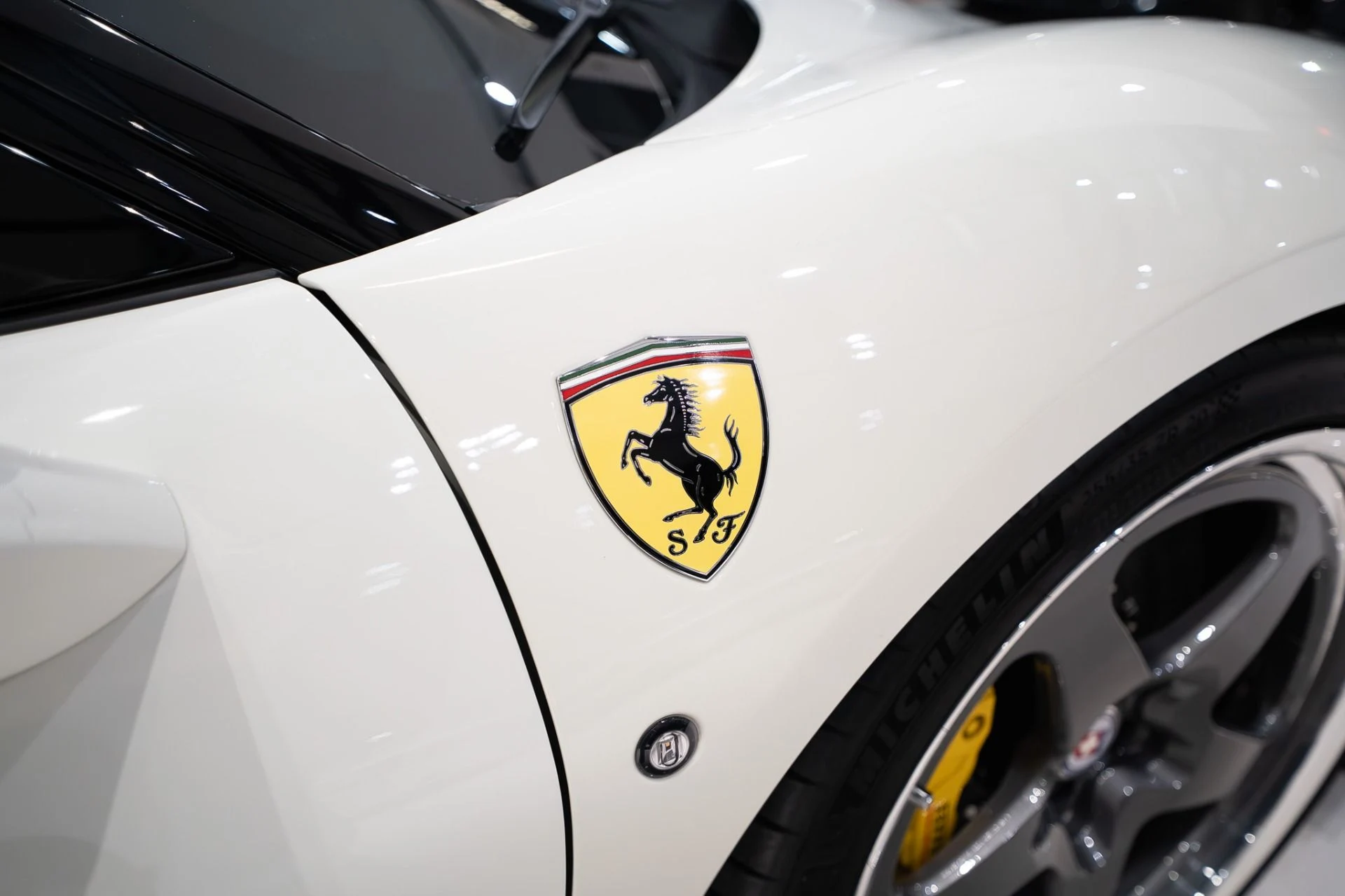 mph047_2269116757_12549_p48_l_eaf87bde69