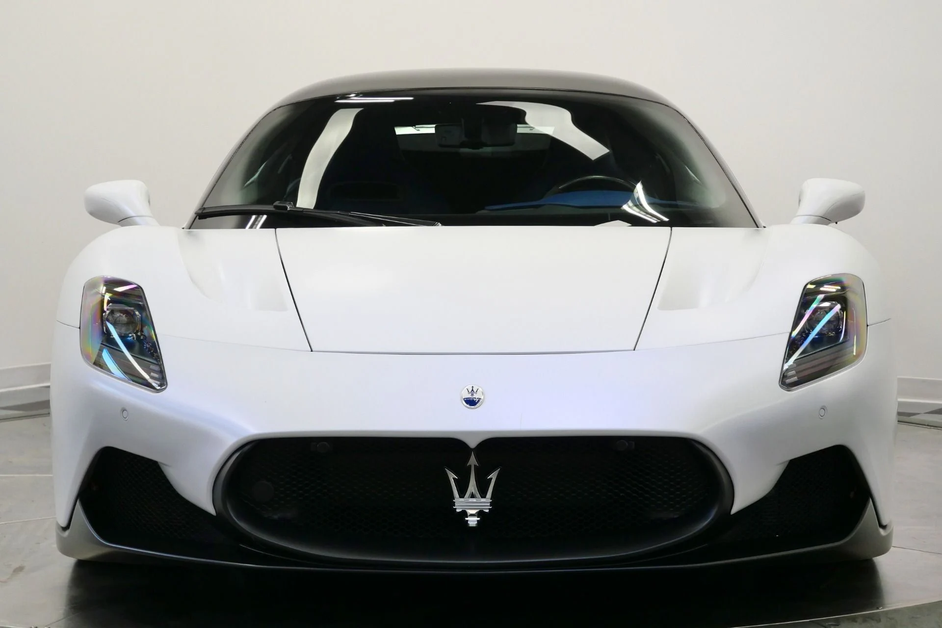 mph047_2275888987_Used_2023_Maserati_MC_20_Factory_Matte_Paint_Extended_Leather_and_Alcantara_Interior_1773426820_0e969113ad