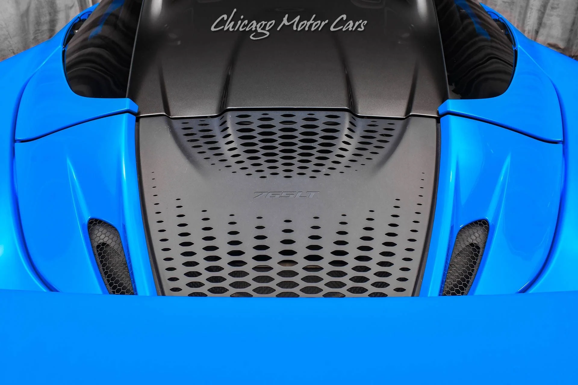 mph047_2297979258_13451_p48_l_e6293b9308