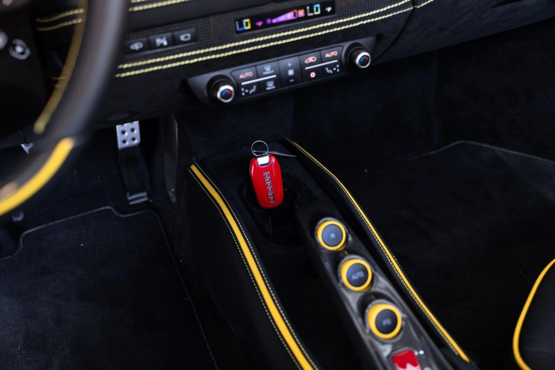 mph047_2311600664_Used_2023_Ferrari_F8_Spider_1776809234_48ff791889