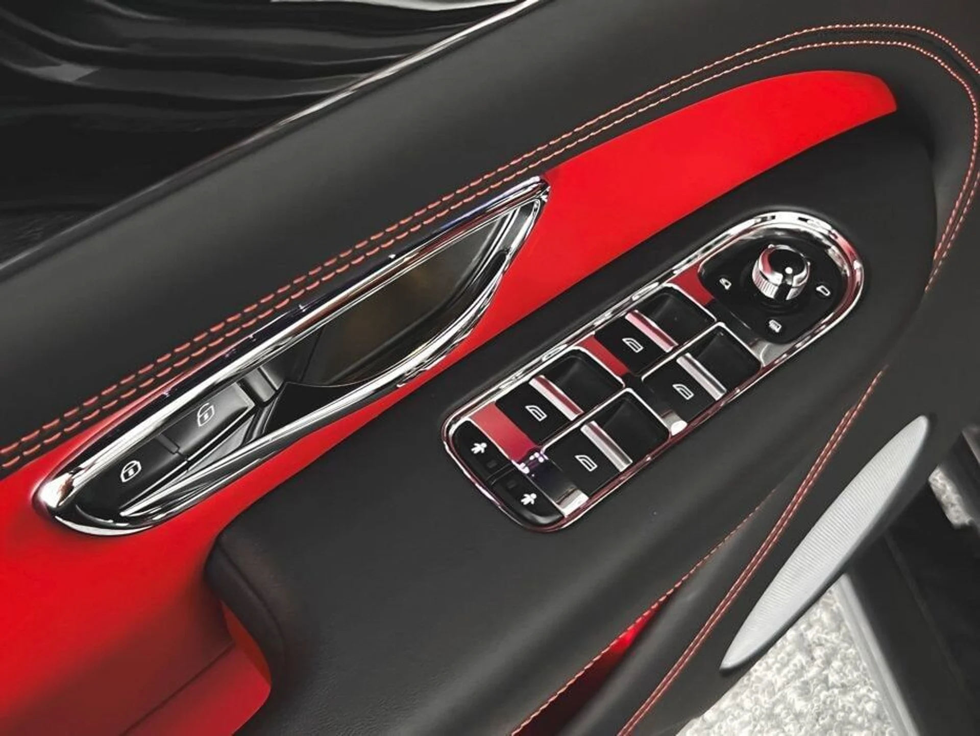 mph047_2324739129_56f69db8a408b8fff7de27cdf1a324e2x_3791265d7c