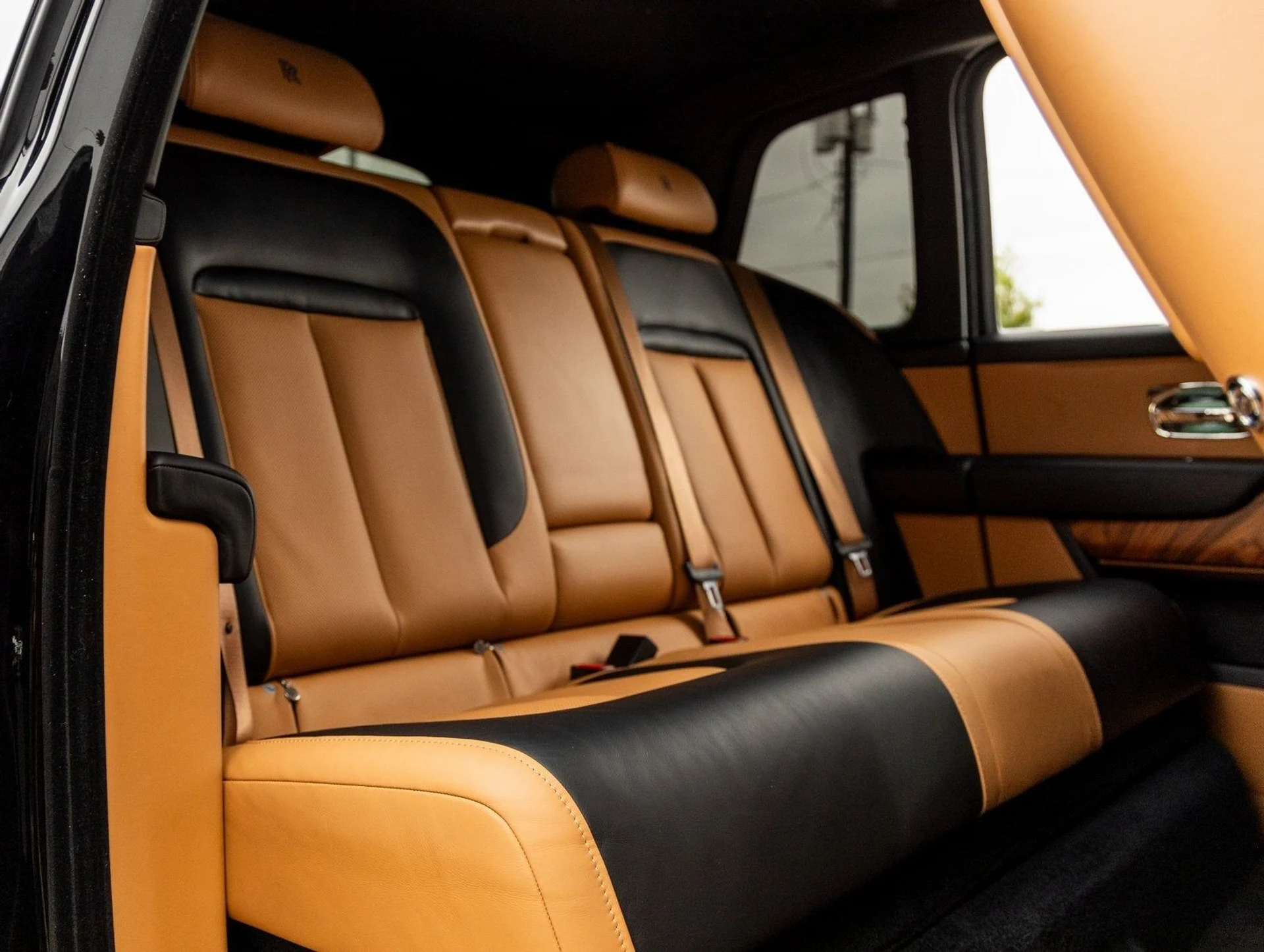 mph047_2334359432_48_0130aa117d