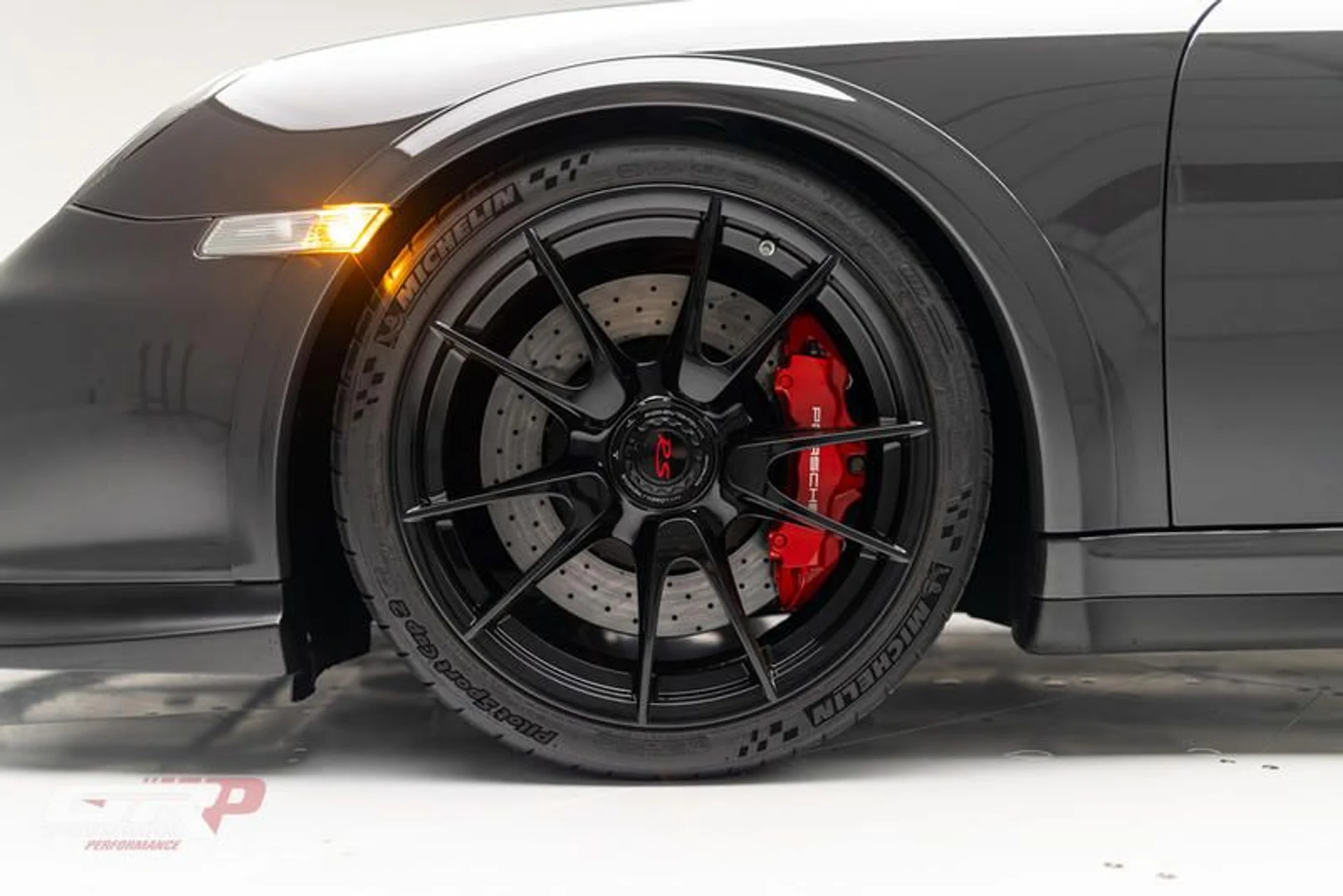 mph047_2349430255_5_ABEA_771_99_B2_49_DD_A170_C859_F94_F547_F_3082d45027