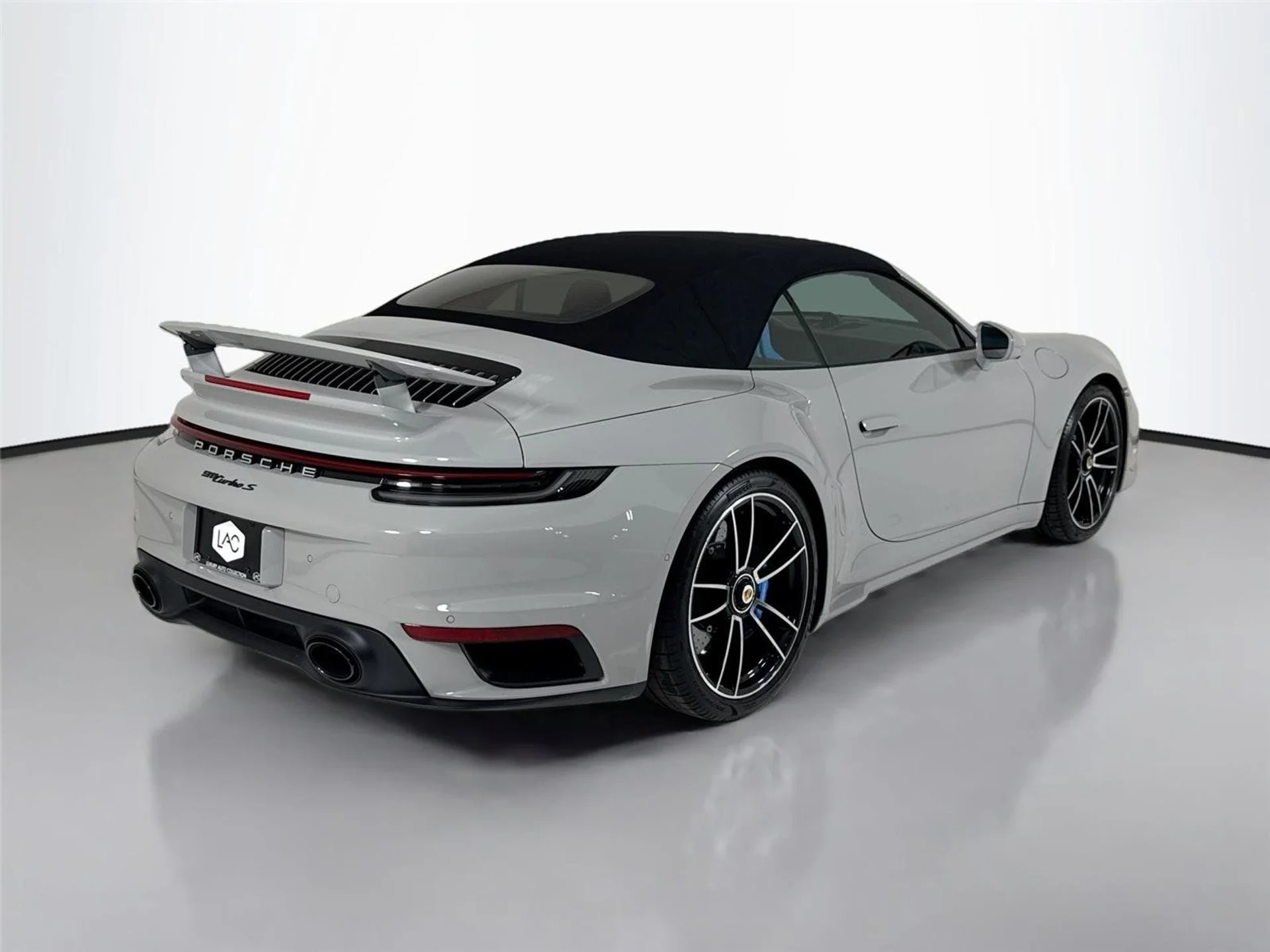 mph047_23699276_7a9c03c5c9f33fd55e3354b3513315f3_d146d115df