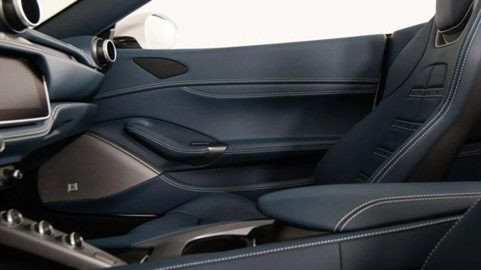 mph047_2397792188_3h_Da_Yt_Um5_Js_N_Jh46s_W4_Sew_W5g_Uo_a016bb72d3