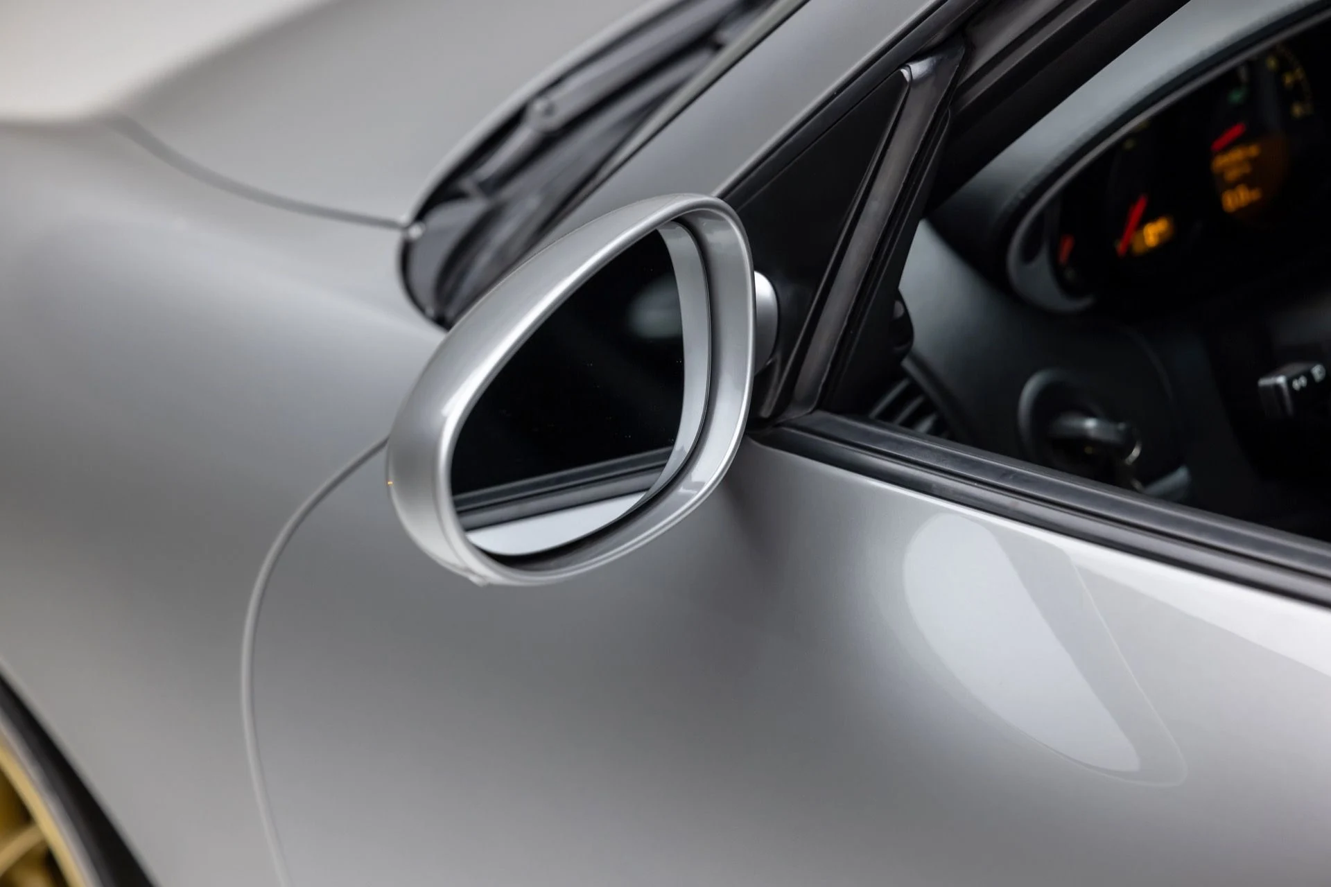 mph047_2402287046_13475_p48_l_62206ebd5e