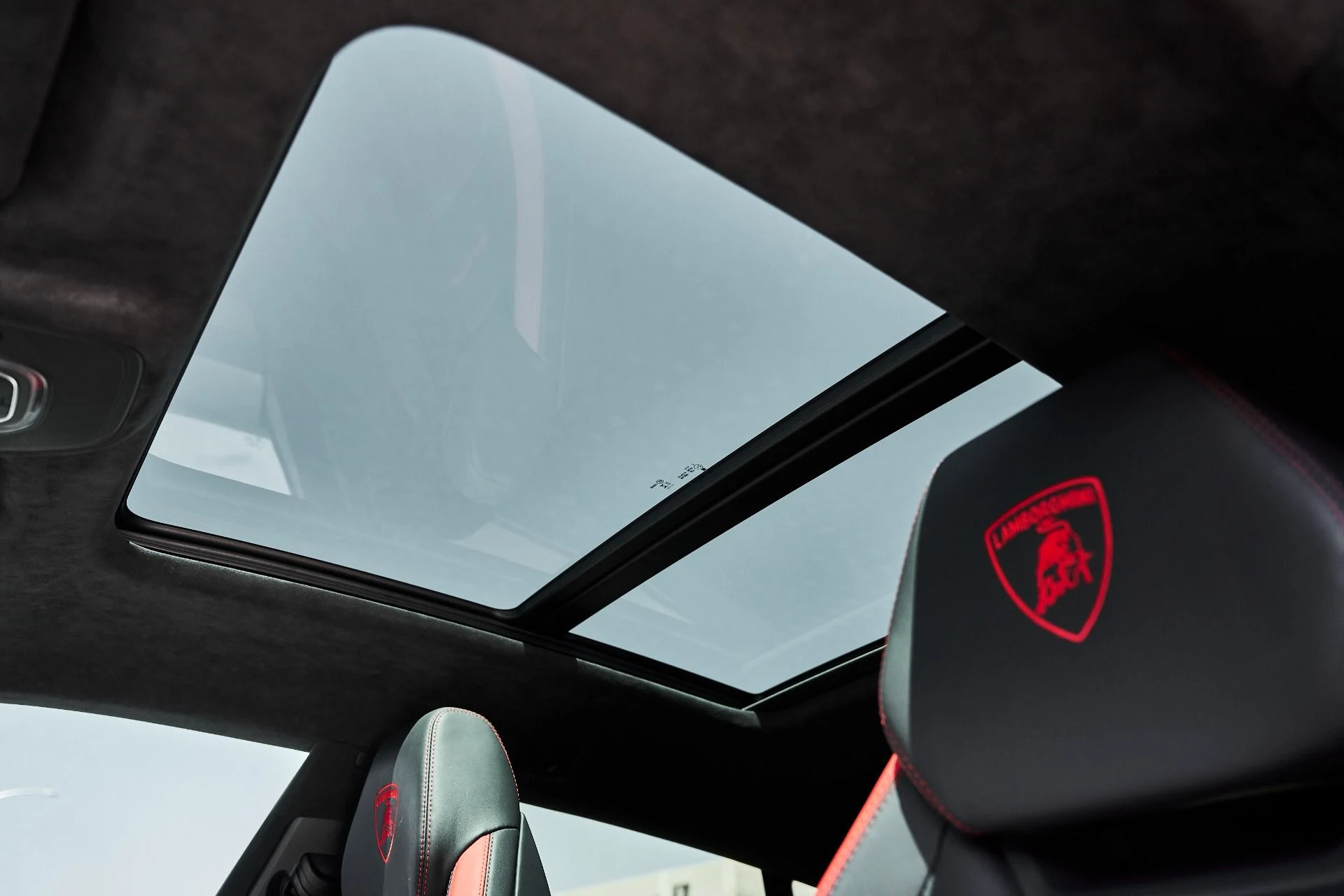 mph047_2409362888_Used_2023_Lamborghini_Urus_S_1781228823_ac1b020f59