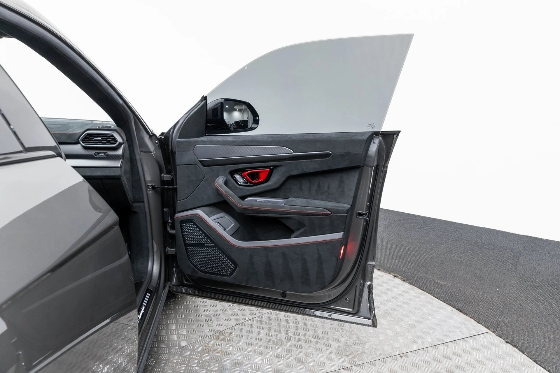 mph047_2415782771_48_1880bb17cf