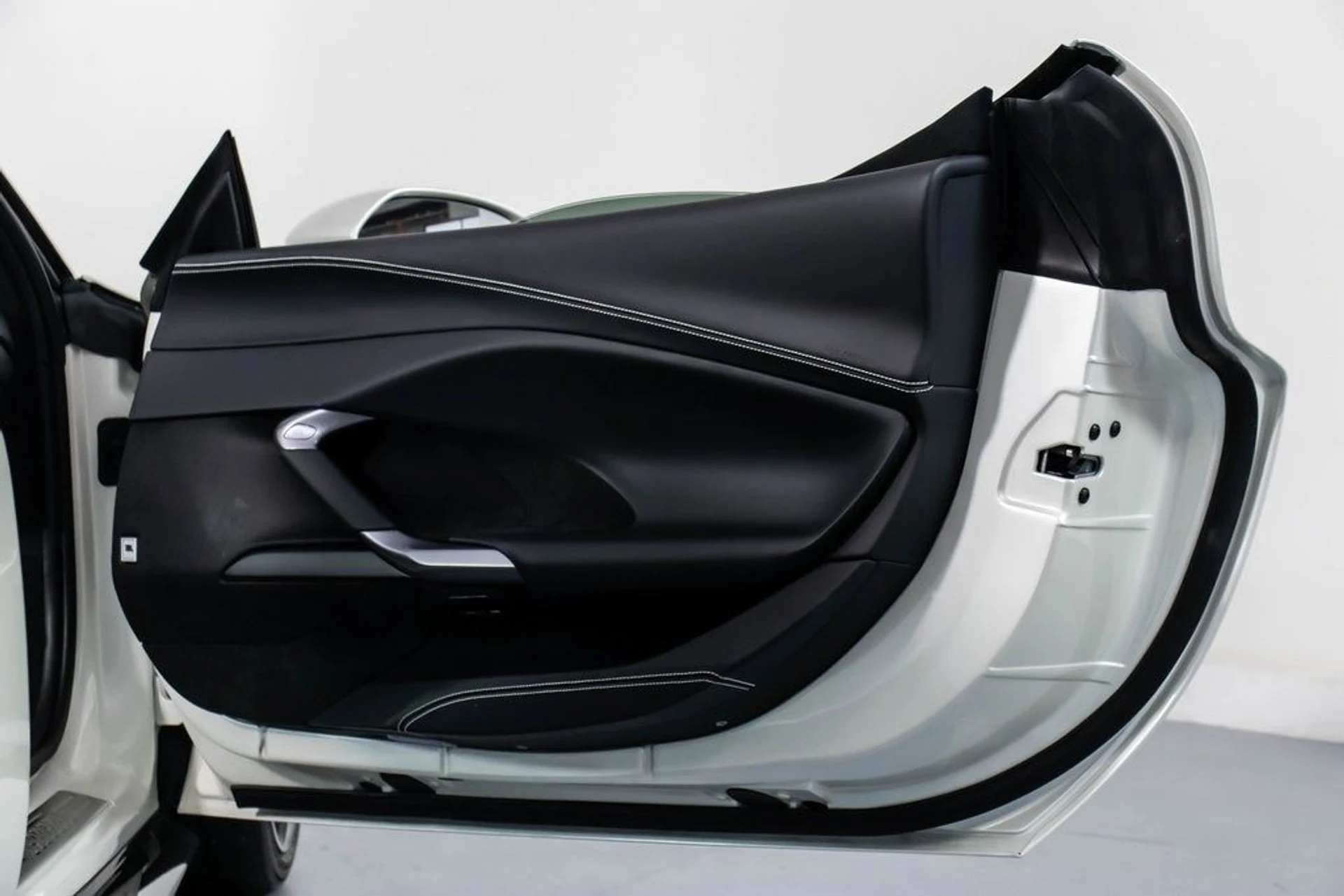 mph047_2419184708_cbf99a9e0da8a7c422a9286823f52e17x_dd15c8f19d