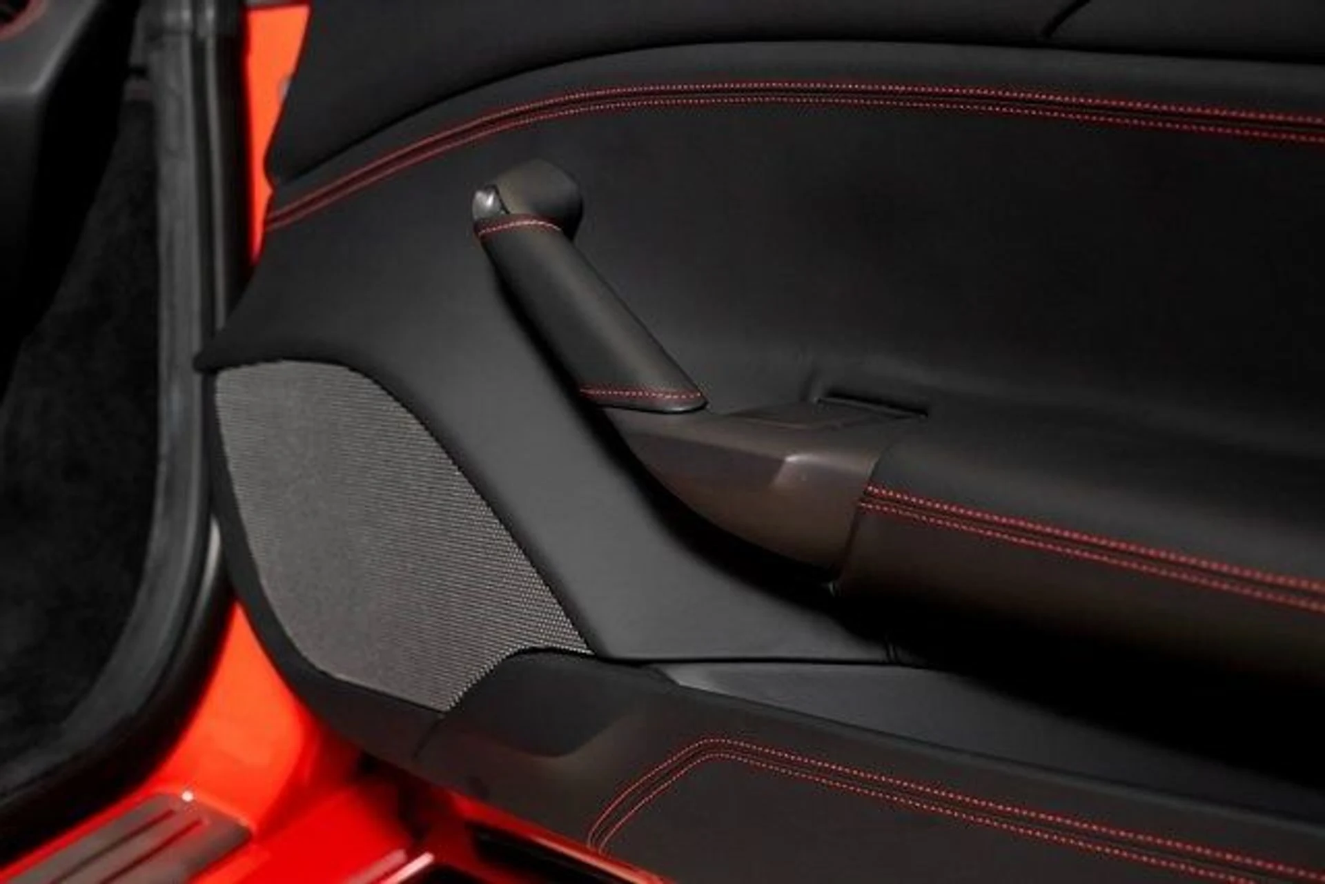 mph047_2429948172_7cdc8a9dac0aa24772fd7622560ca2dax_40f80b0313