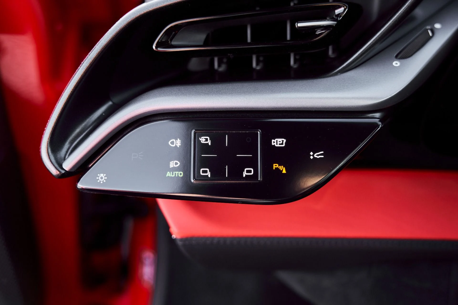 mph047_2447962737_Used_2023_Ferrari_SF_90_Stradale_Base_1772766280_8bd98b4563