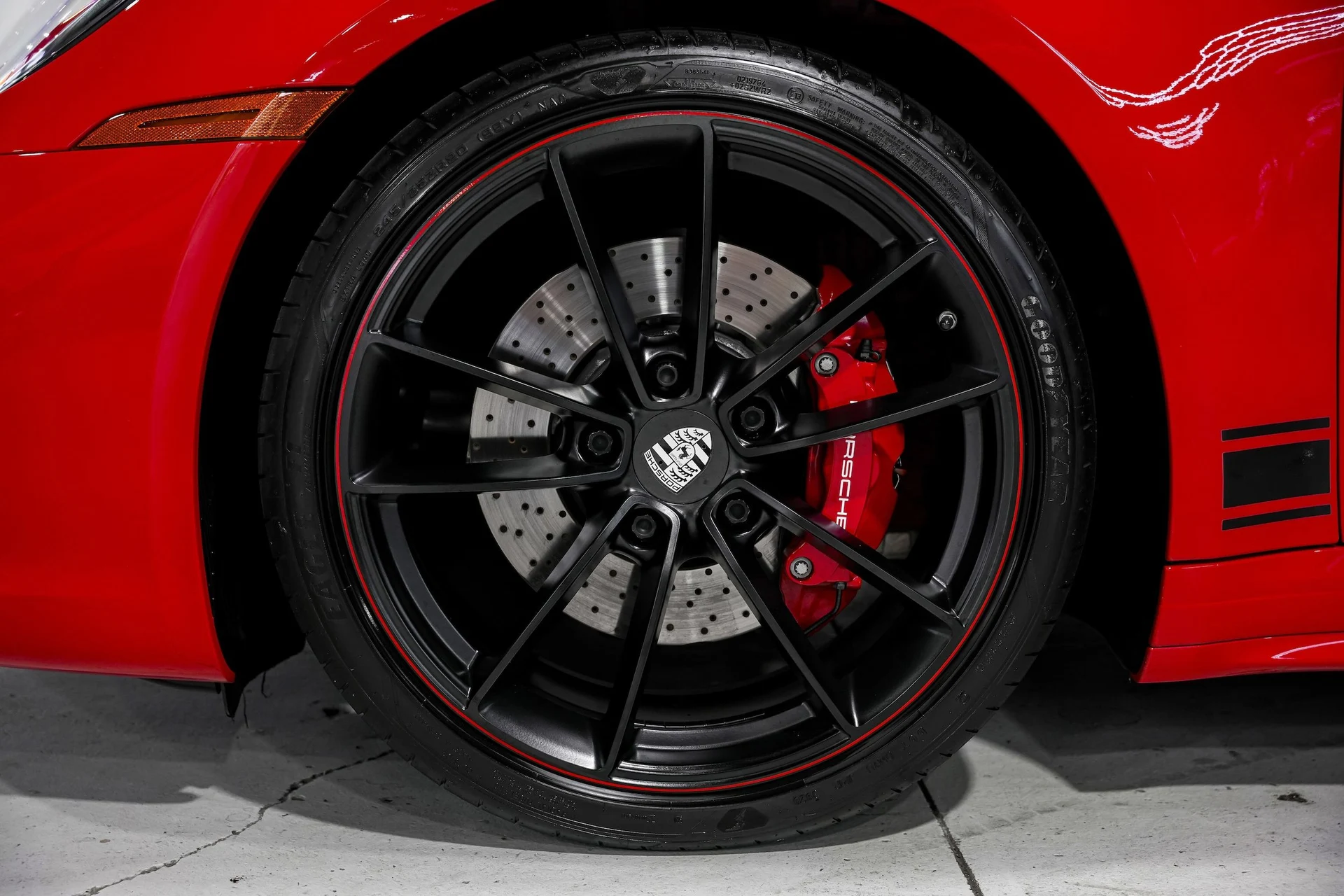 mph047_2455667394_943bc2a3f734fefd71e38dbb0365e0fex_184df32a66