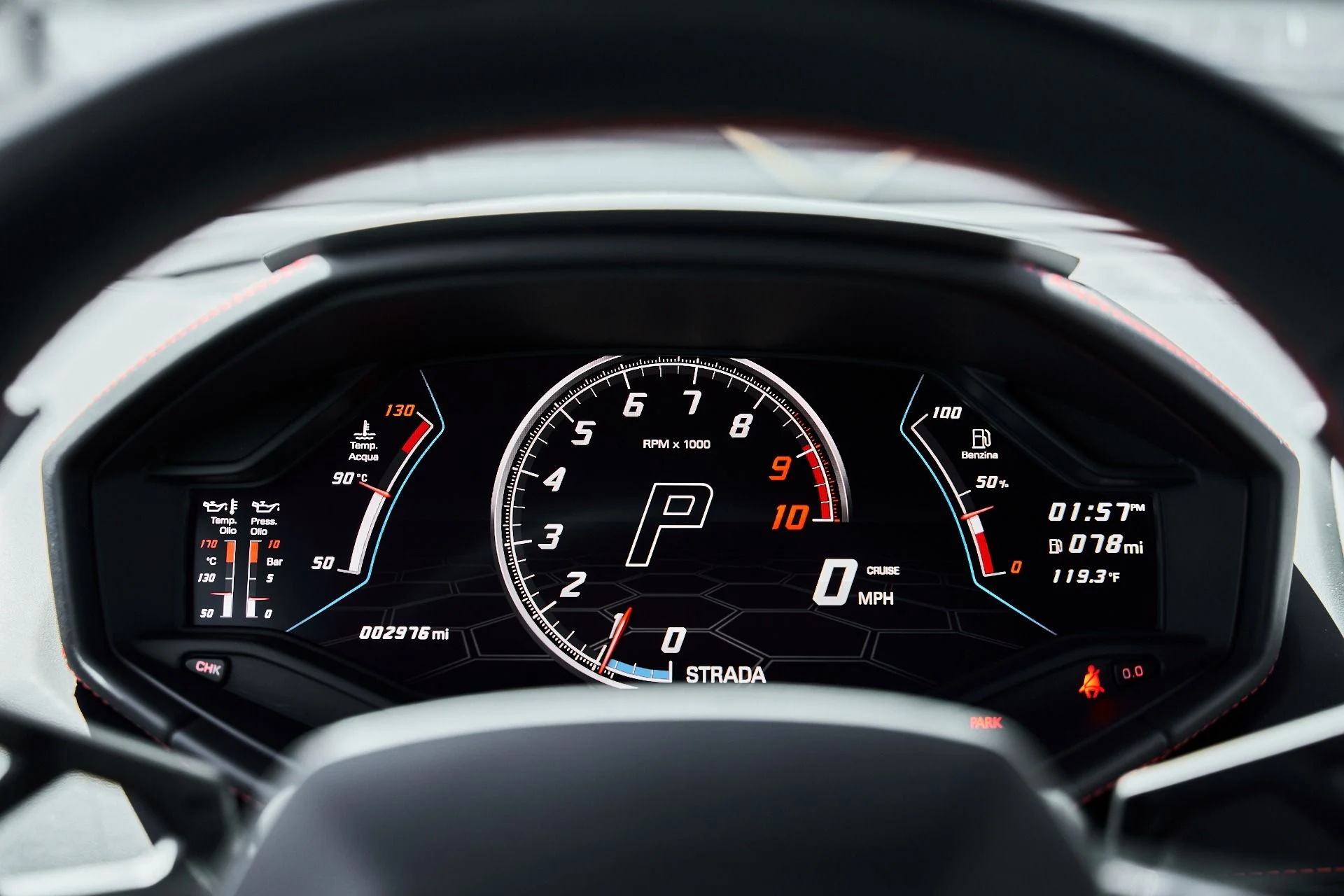 mph047_2463443398_Used_2024_Lamborghini_Huracan_EVO_Base_1778372682_afdfeb5ff6