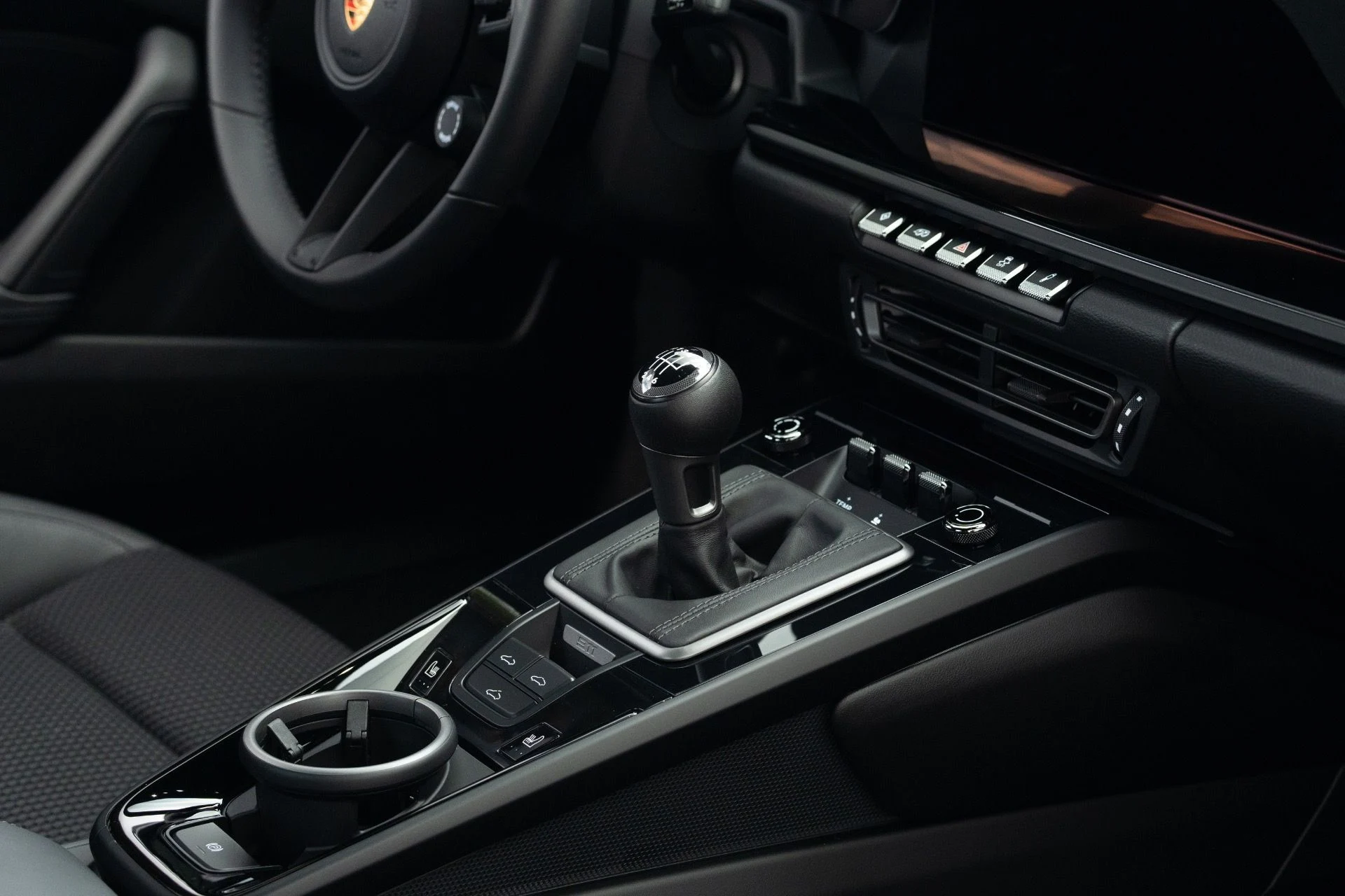 mph047_2464314637_Used_2024_Porsche_911_Carrera_T_1759284077_fa52982c13