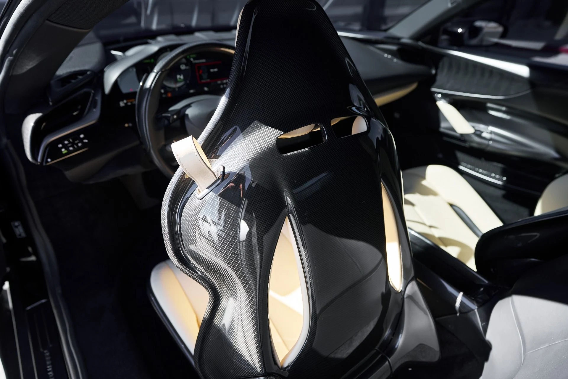 mph047_2477171286_Used_2022_Ferrari_SF_90_Stradale_Base_1760227011_51888c5579