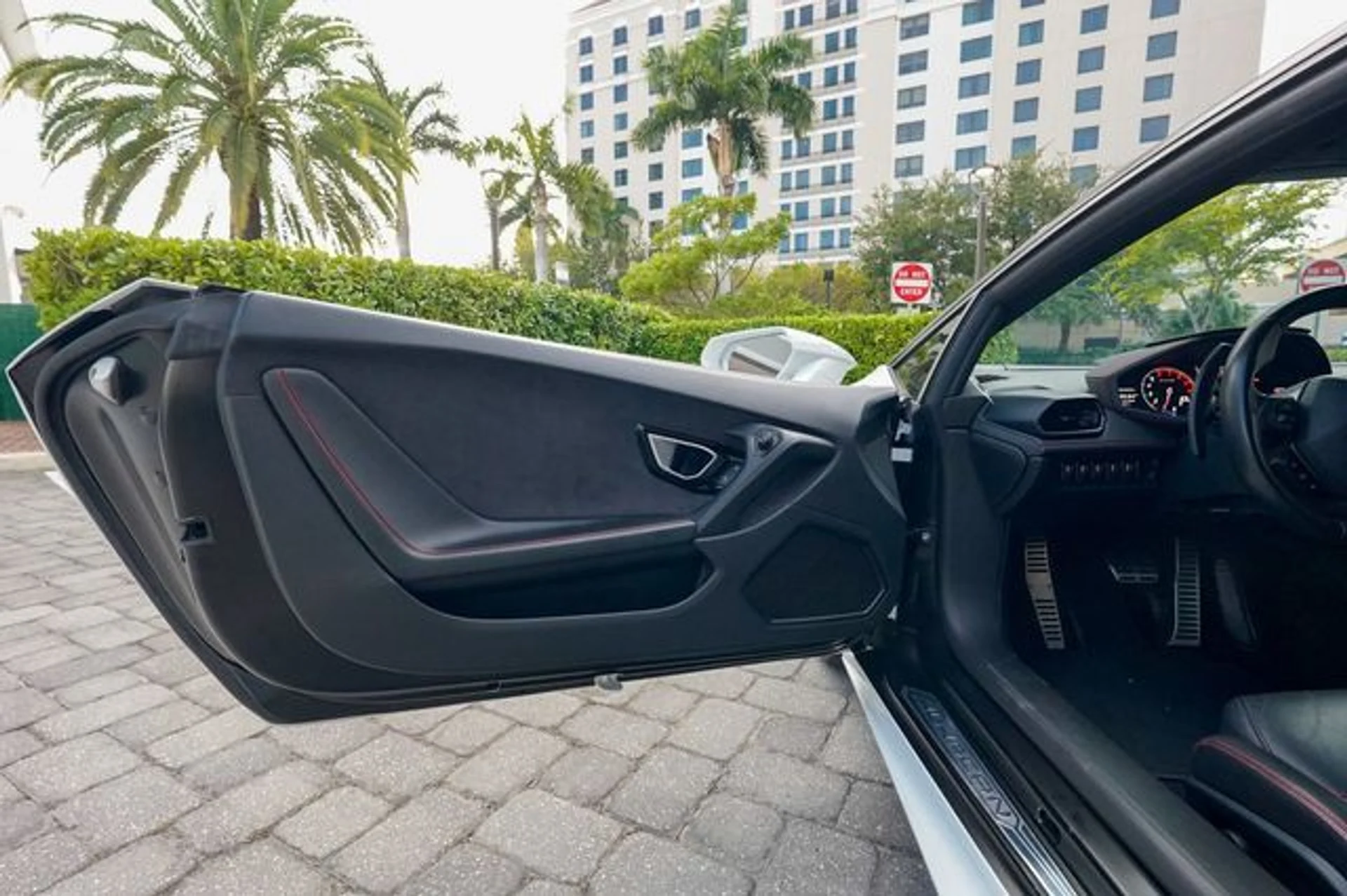 mph047_2477831248_22936606_48_b322884de9