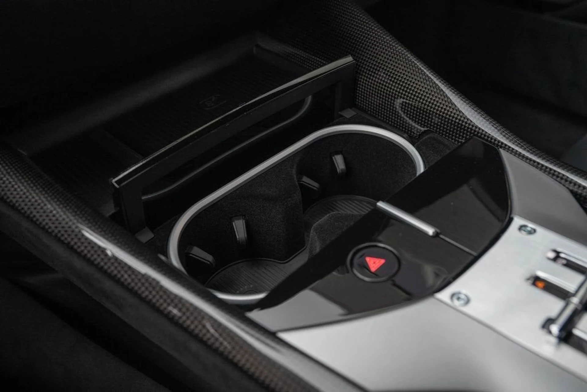 mph047_2483797994_fef754baa4484e2da788bfa5af0deafb_f36a8d5910